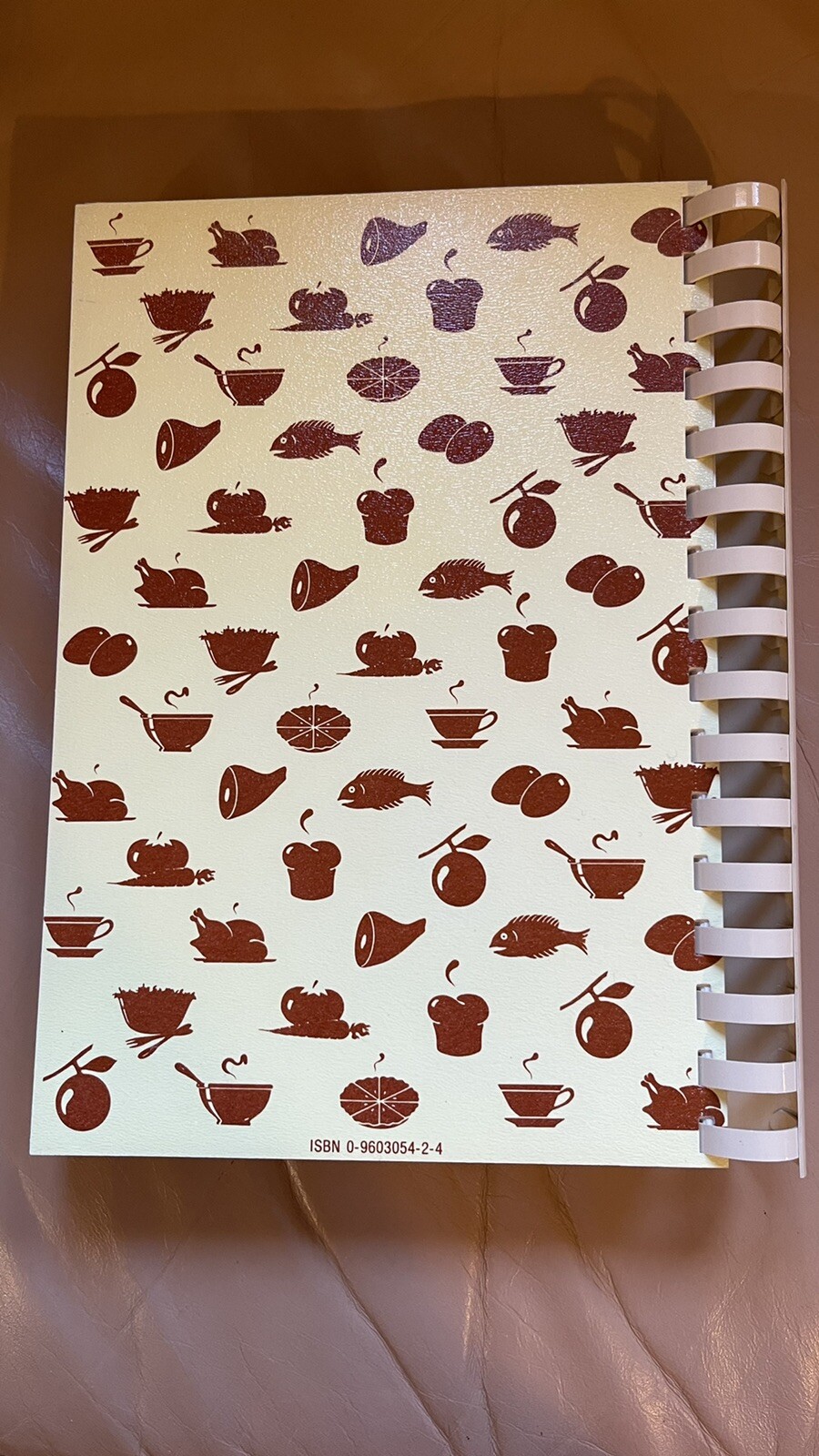 ONE OF A KIND Cookbook Recipes Junior League Of Mobile Excellent Cond 436 Pages