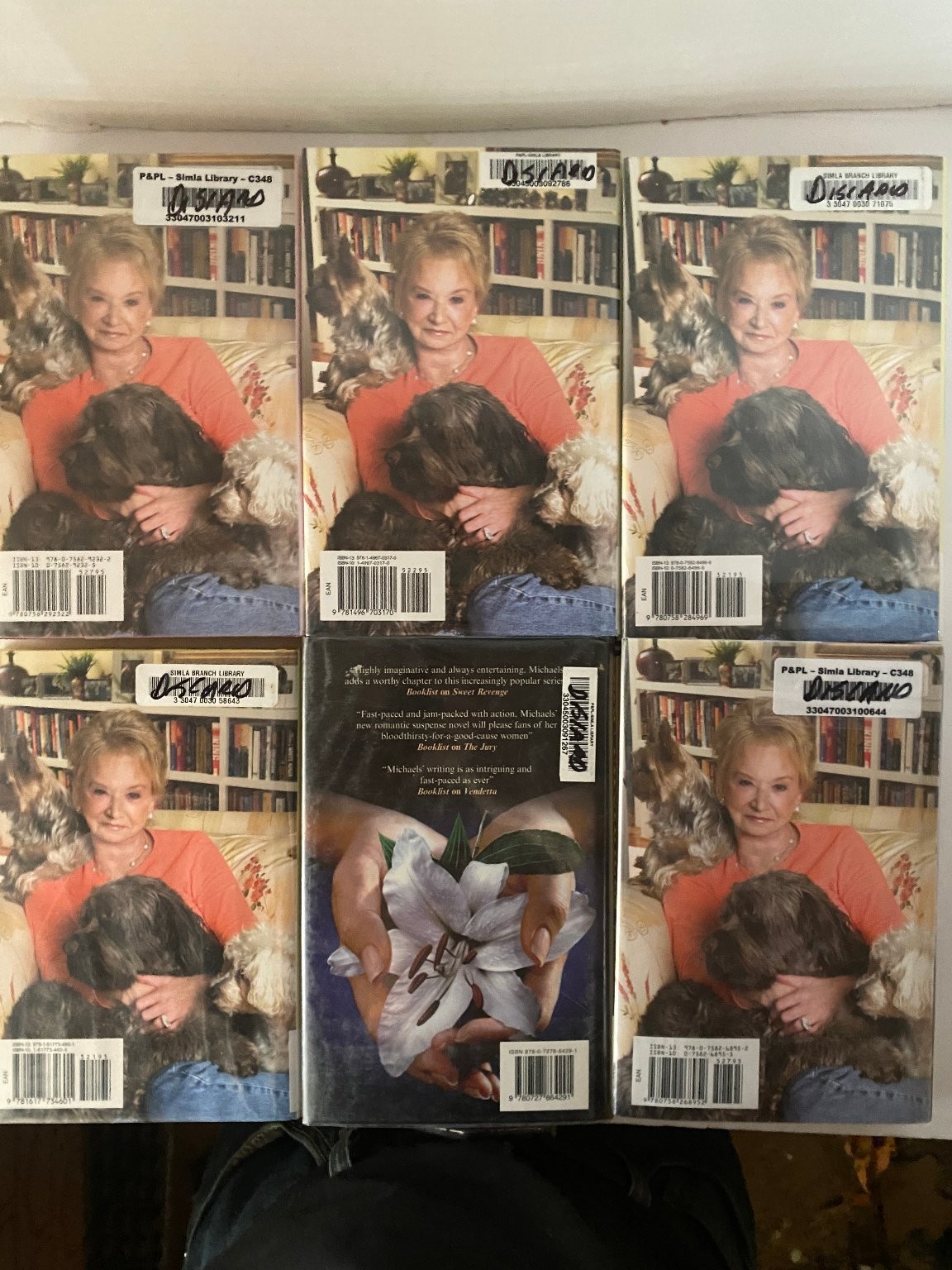 Fern Michaels 6 Book Lot: Forget Me Not, Holly & Ivy, Romance Suspense