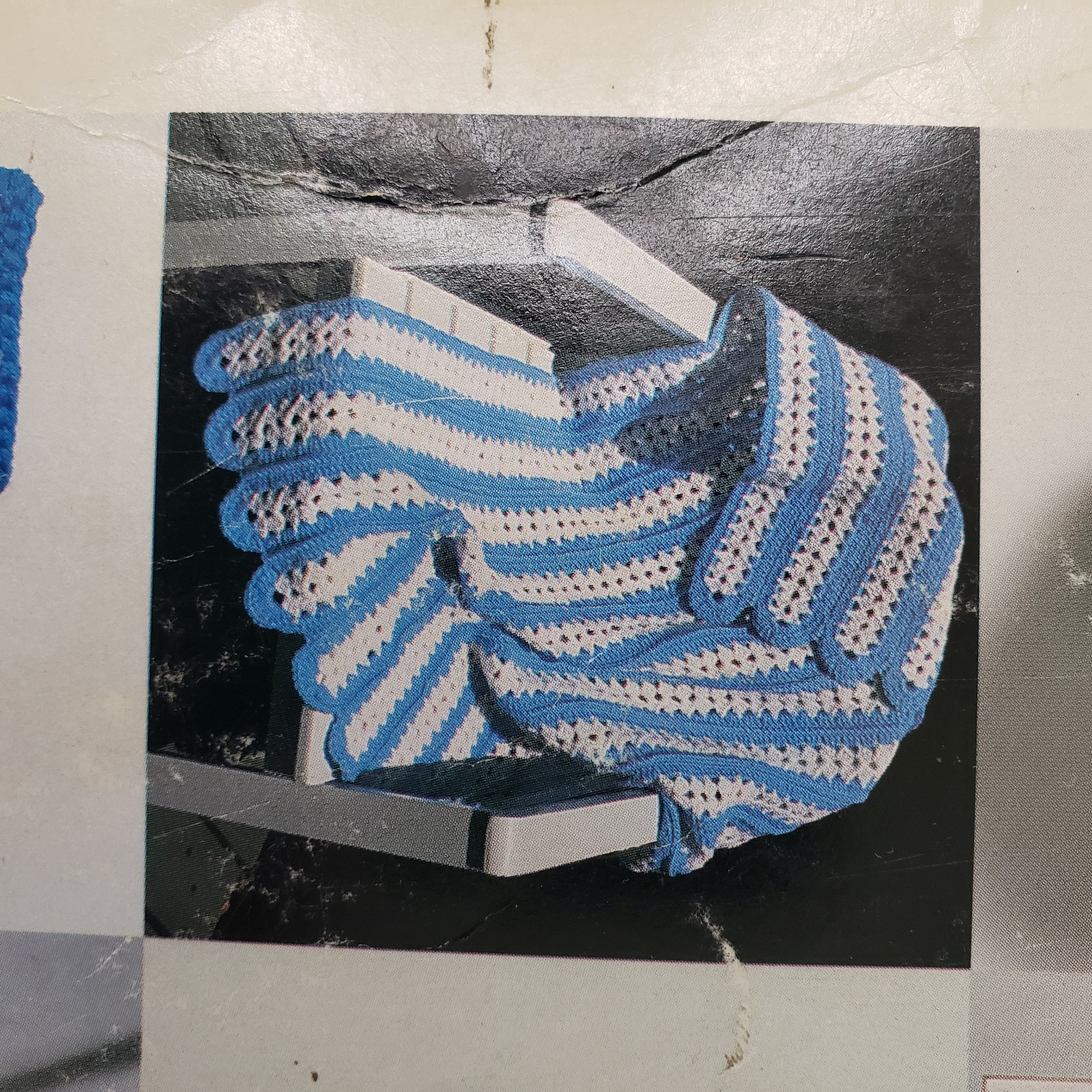 Latge Print Needlecraft Book Mildred Graves Ryan 51 Projects Knit Crochet Needle