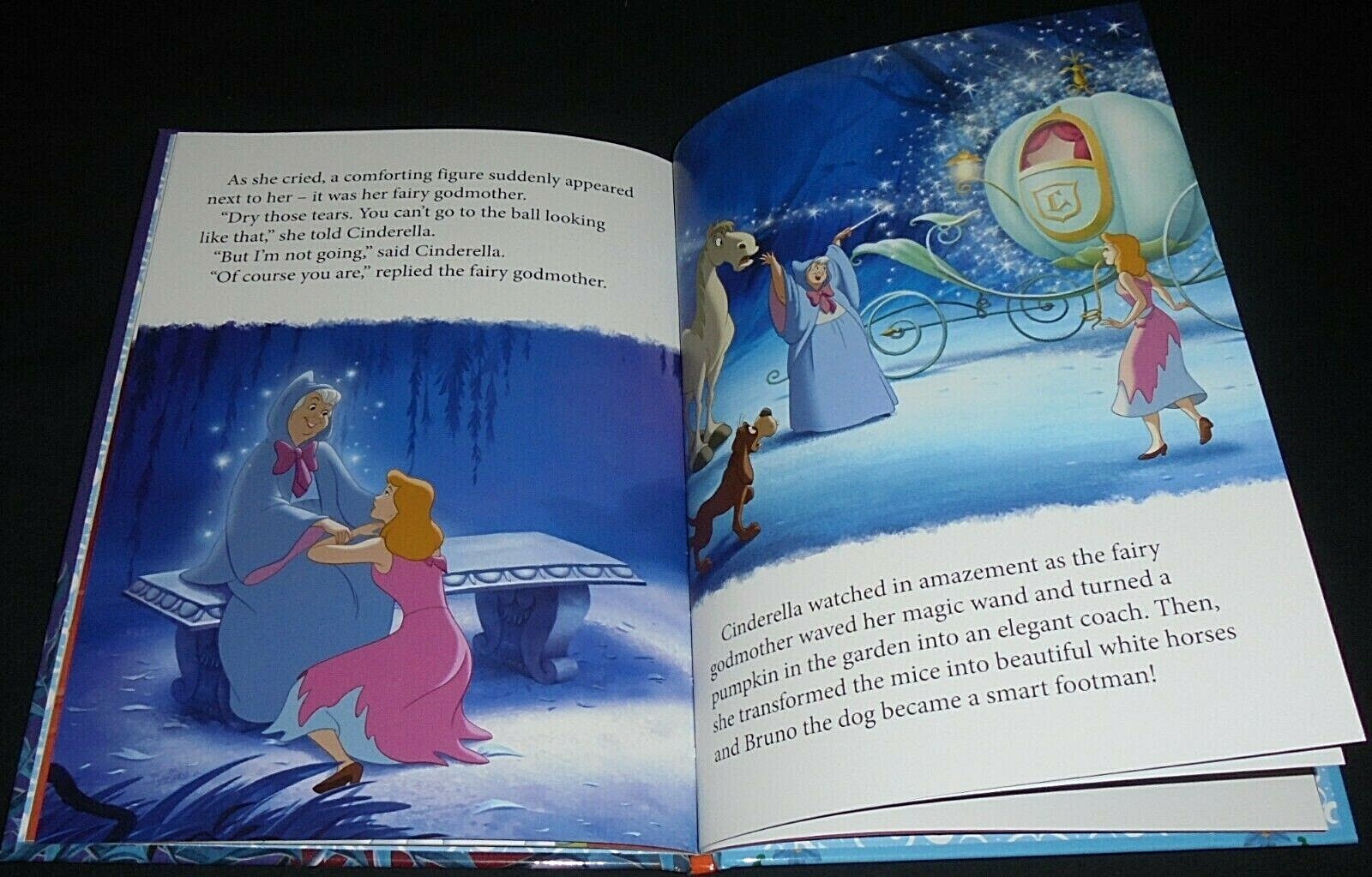 DISNEY CINDERELLA BOOK (3D COVER) HARDCOVER 2020 16CM X 22CM (BRAND NEW)