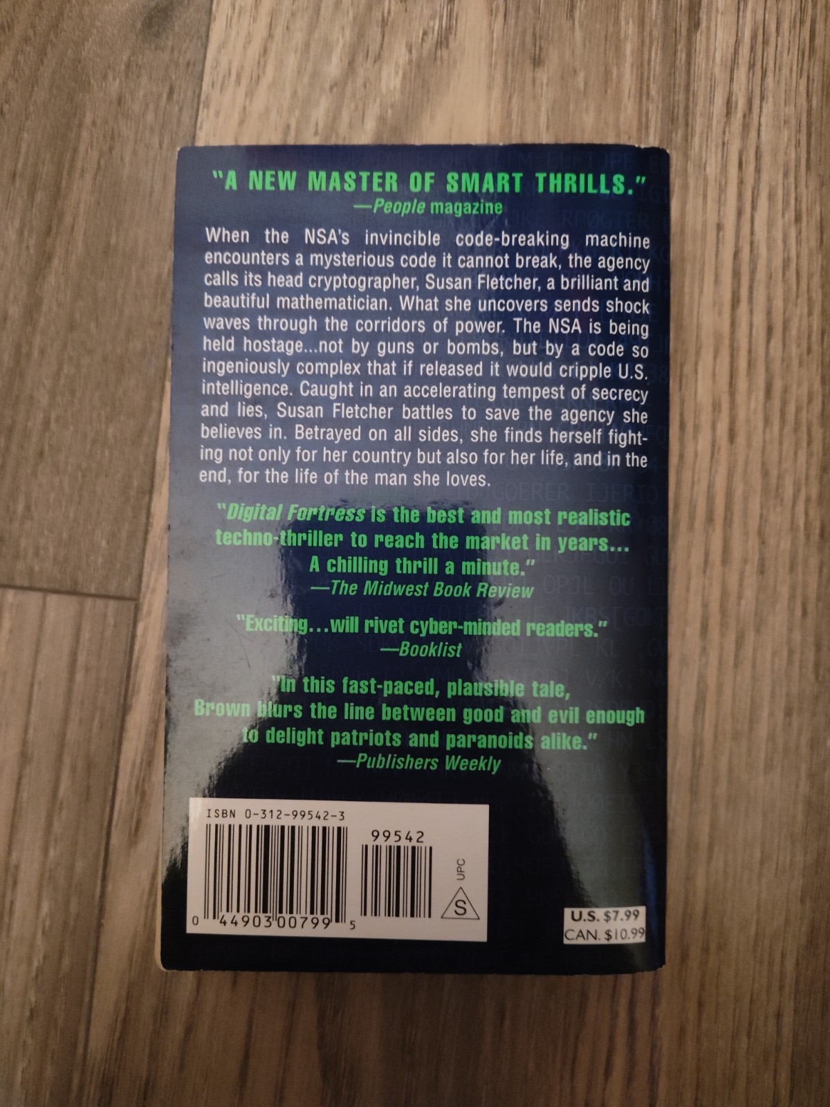 Digital Fortress by Dan Brown (Very Good Condition)