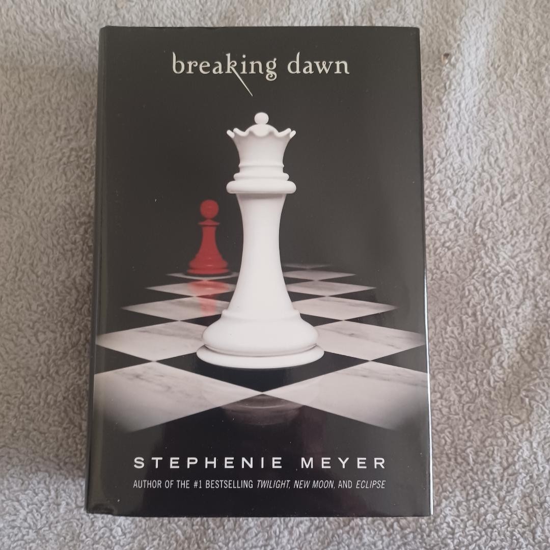 Twilight Saga By Stephenie Myer 4 Book Hardcover 2008 Collectible Box Set
