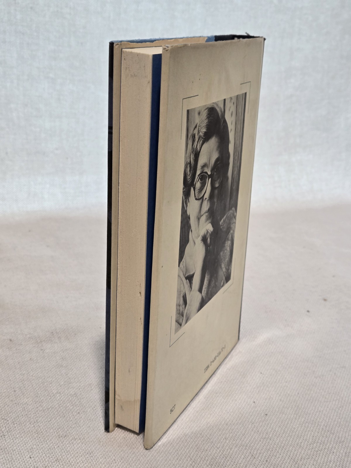 Vintage 1983 “The Virgin in the Ice” Ellis Peters Cadfael Mystery Hardcover!