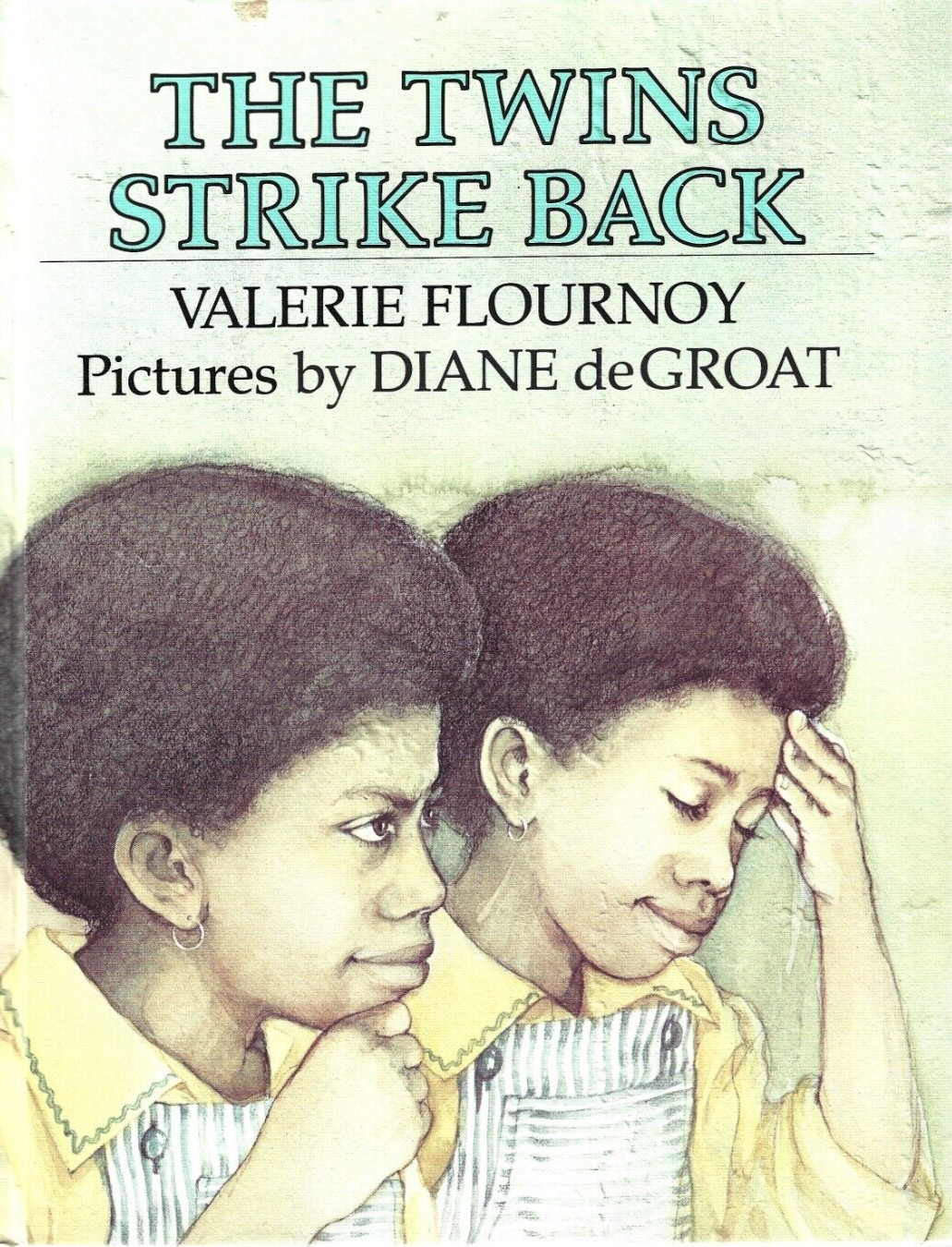 The Twins Strike Back, by Valerie Flournoy, Pictures by Diane deGroat (1980 HC)