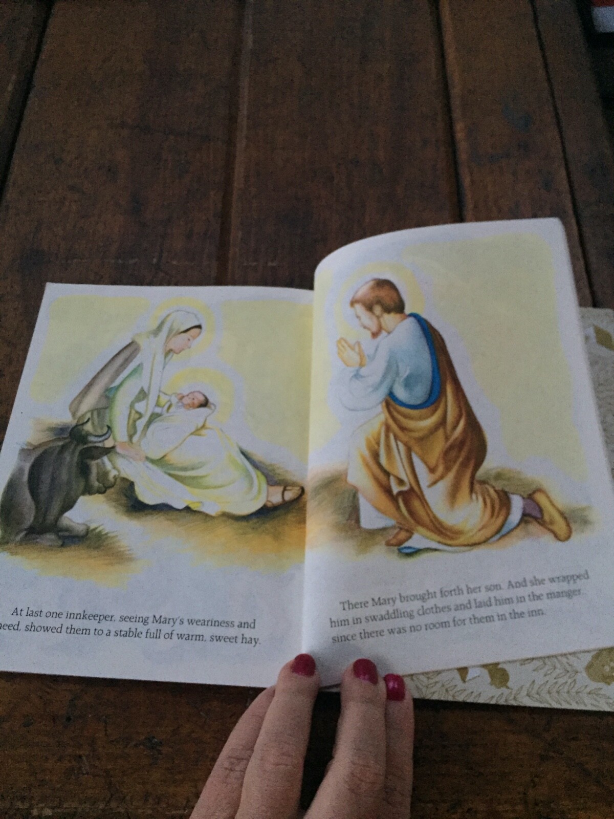 *TOUCHING* The Christmas Story (A Little Golden Book) – Hardcover – See Photos
