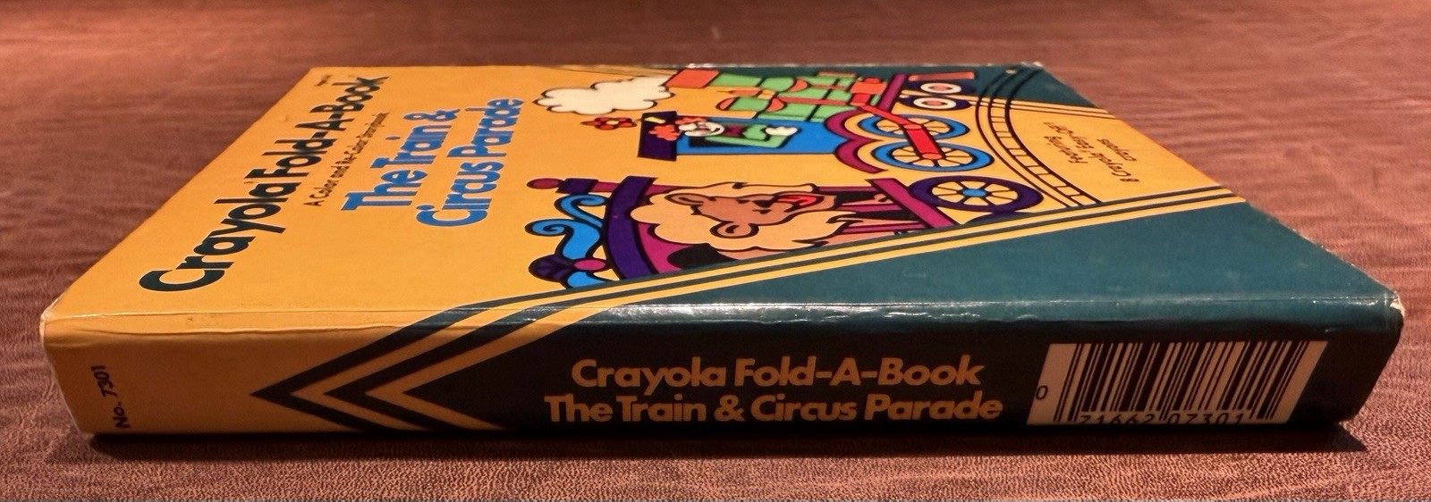 1980 Crayola Fold-A-Book Color & Re-Color Storybook…Train&Circus Parade #7301(C)