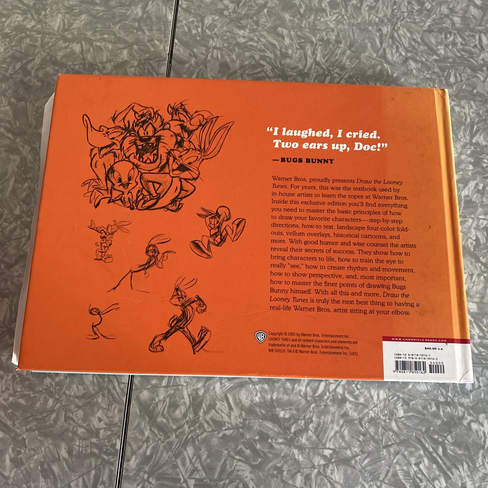 Draw the Looney Tunes: Warner Brothers Character Design Manual First edition