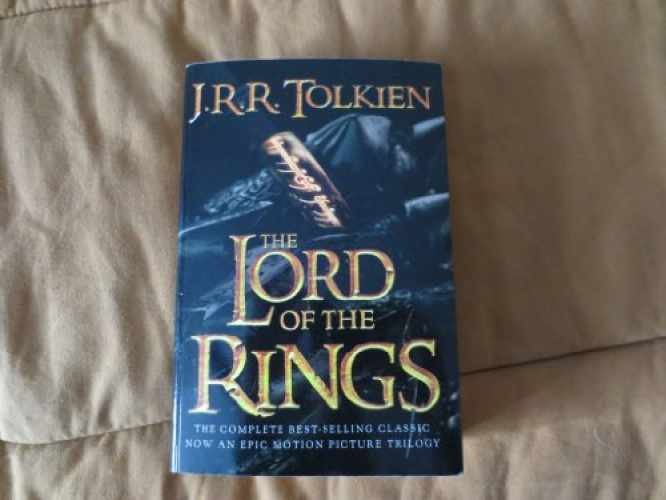 The Lord of the Rings – Paperback, by Tolkien J. R. R. – Acceptable n
