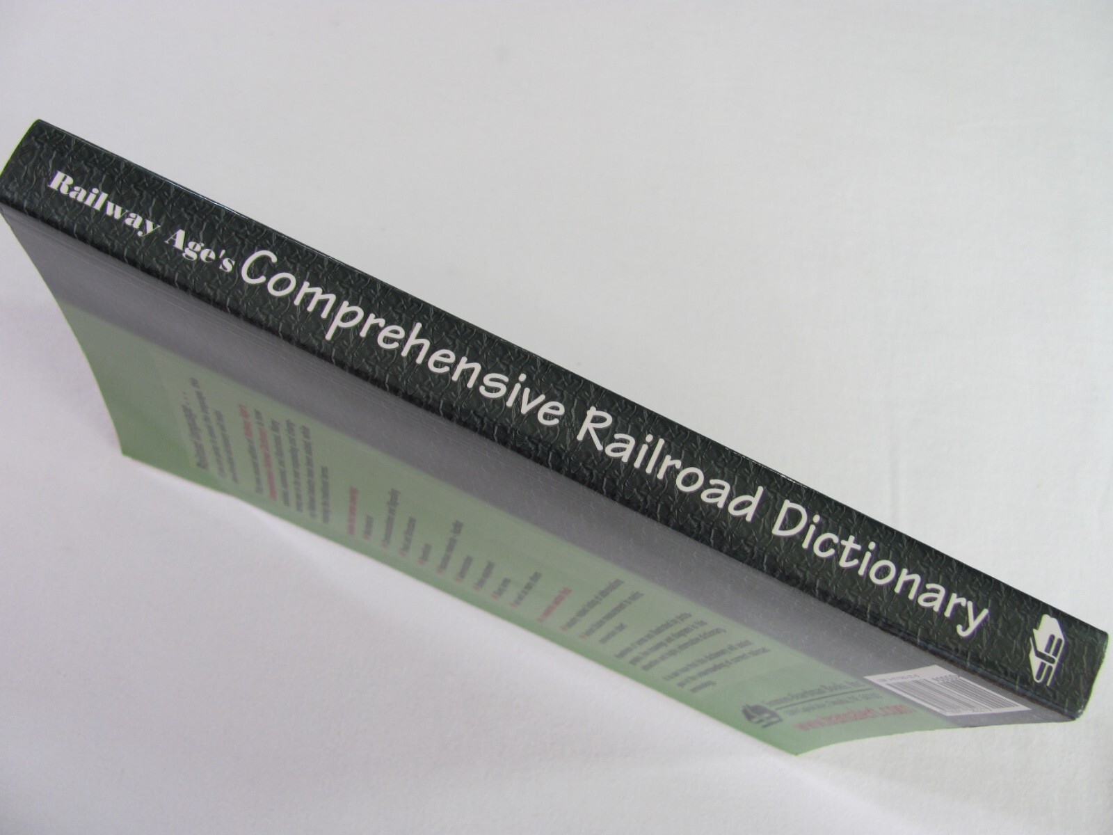 Railway Age’s Comprehensive Railroad Dictionary Paperback 282 Pages in VG+ Cond.