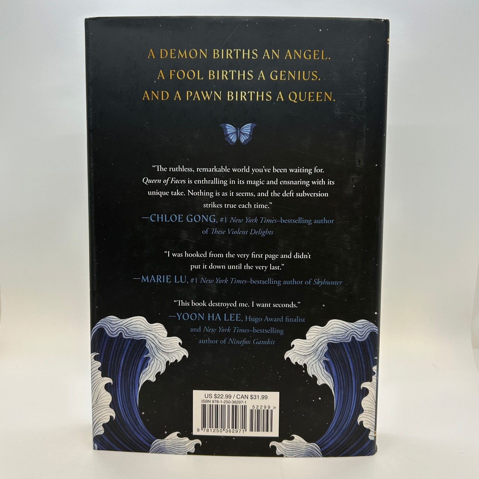 Queen of Faces Petra Lord Fantasy 1st Edition 2026 HB Book Sprayed Edges Guilded