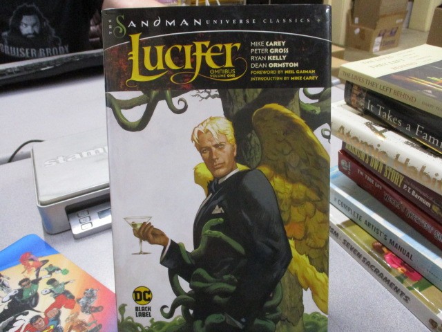 Lucifer Omnibus Vol. 1 (The Sandman Universe Classics), Carey, Mike