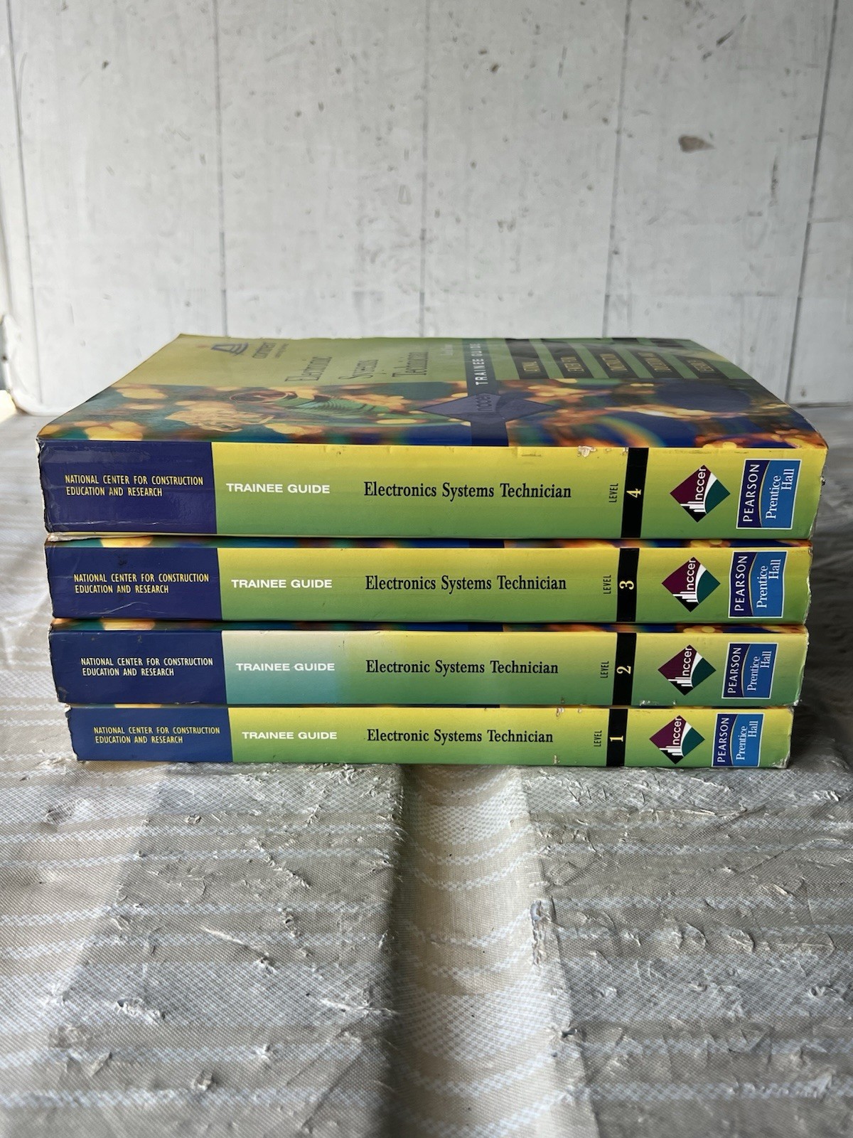 Electronic Systems Technician by NCCER (Trade Paperback)