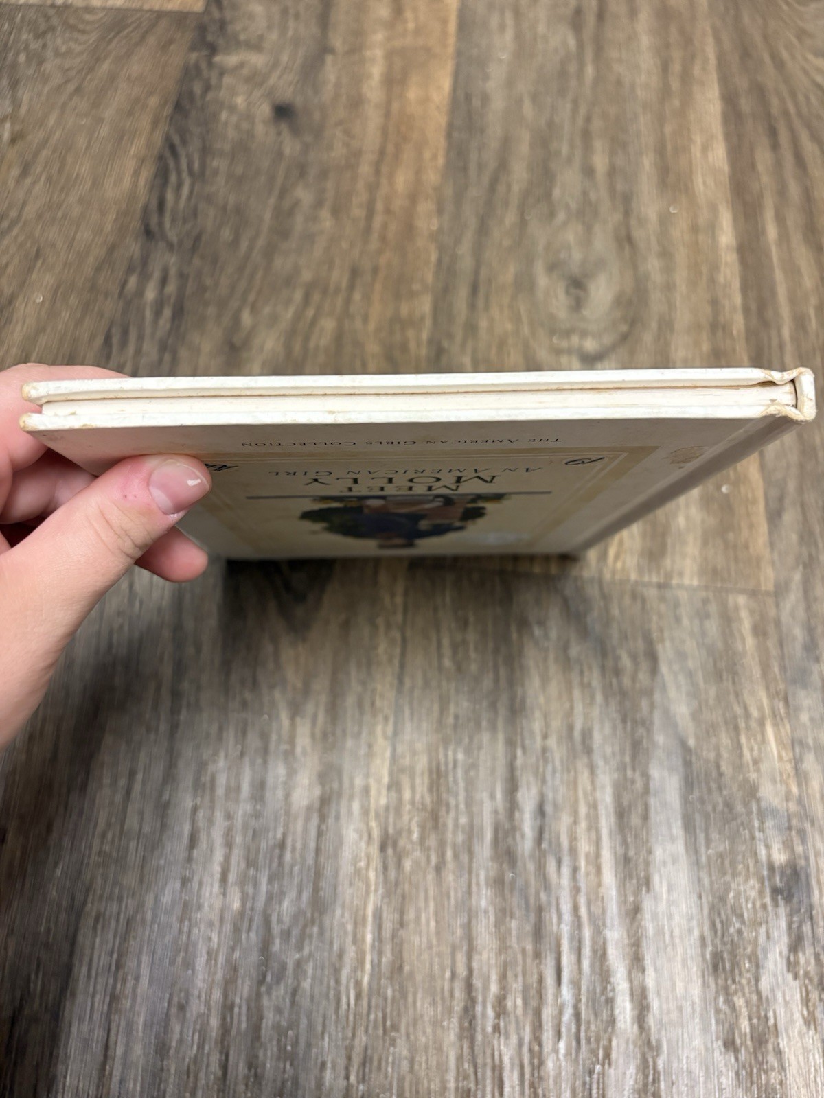 American girl pleasant company Meet Molly hardback book.