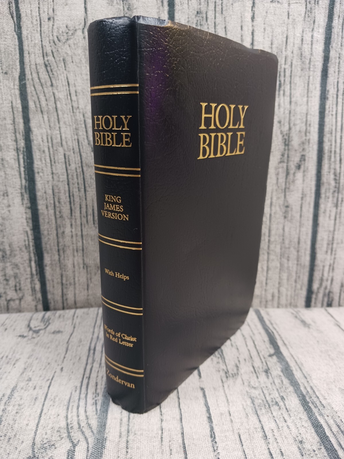 Holy Bible – King James Version – Gift and Award Bible (2000 Red Letter) Pre-Own