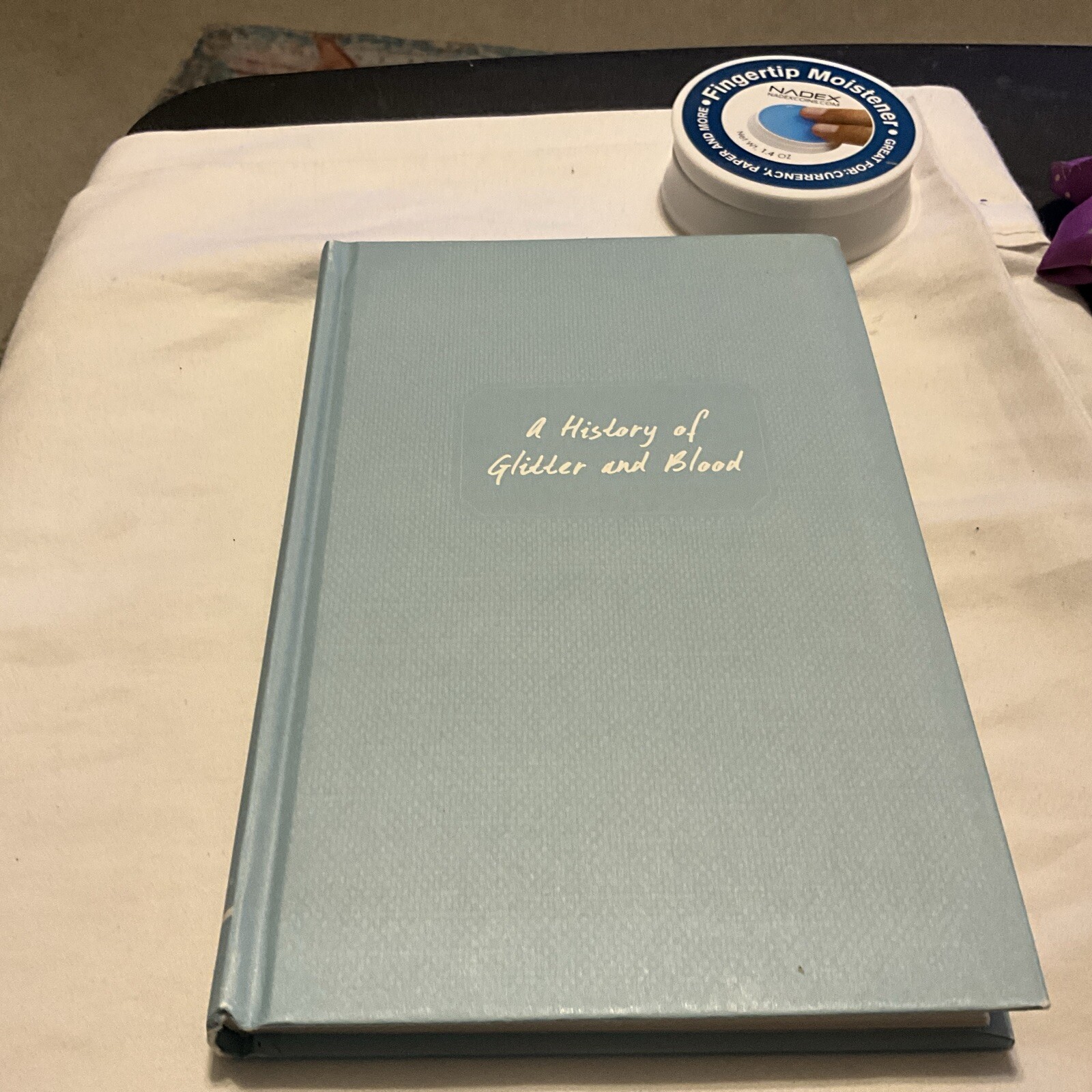 A History of Glitter and Blood By Hannah Moskowitz 2015 Vtg
