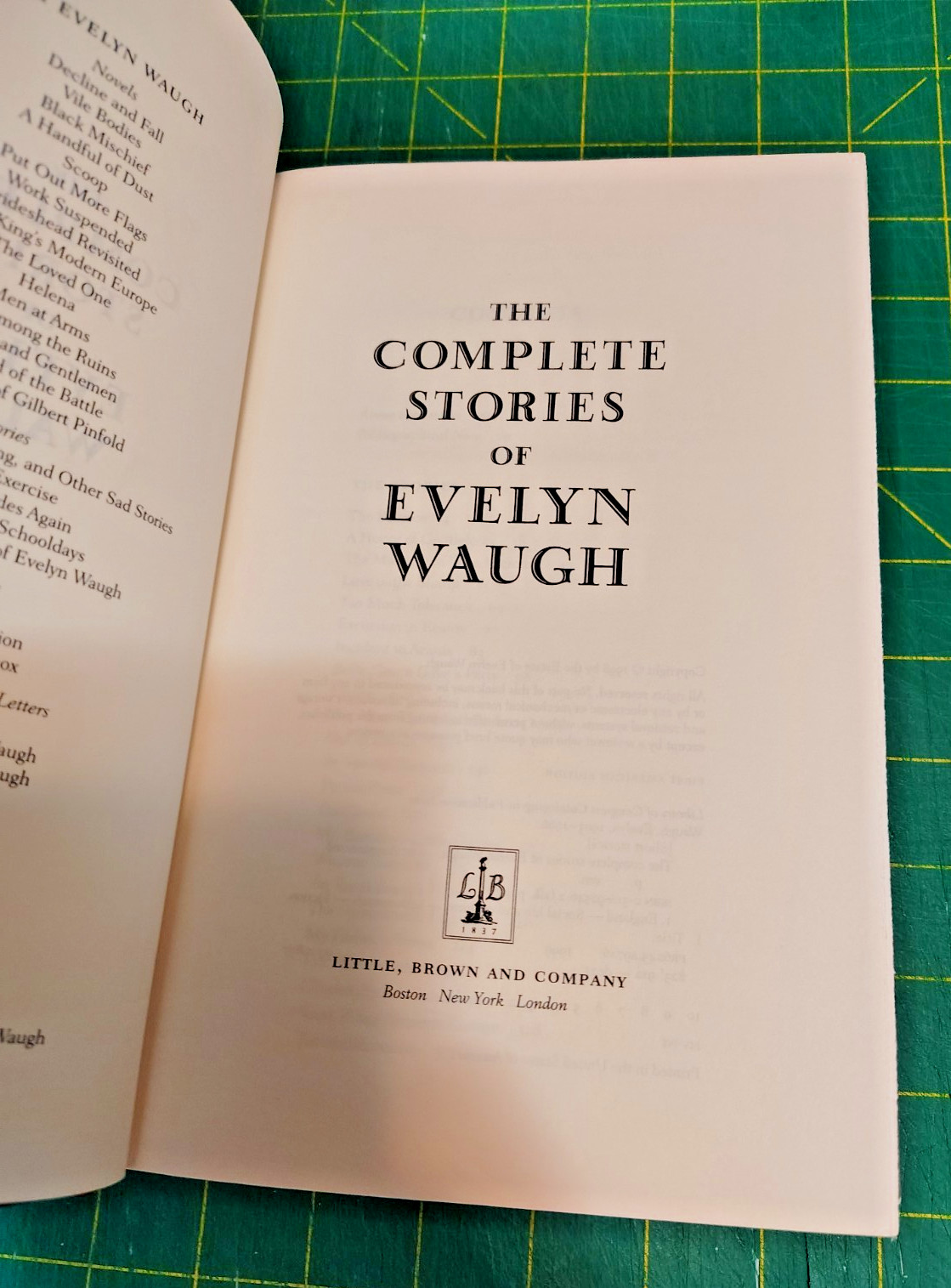 The Complete Stories of Evelyn Waugh Little Brown 1998 HC w/ DJ UNREAD Like New