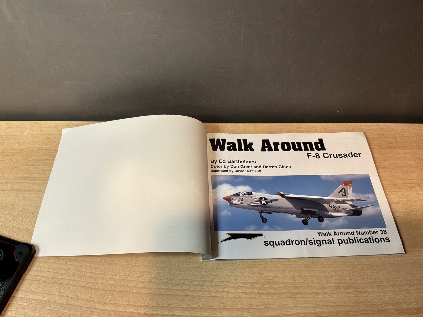 Walk Around F-8 Crusader, By Ed Barthelmes, Squadron Signal Walk Around No. 38