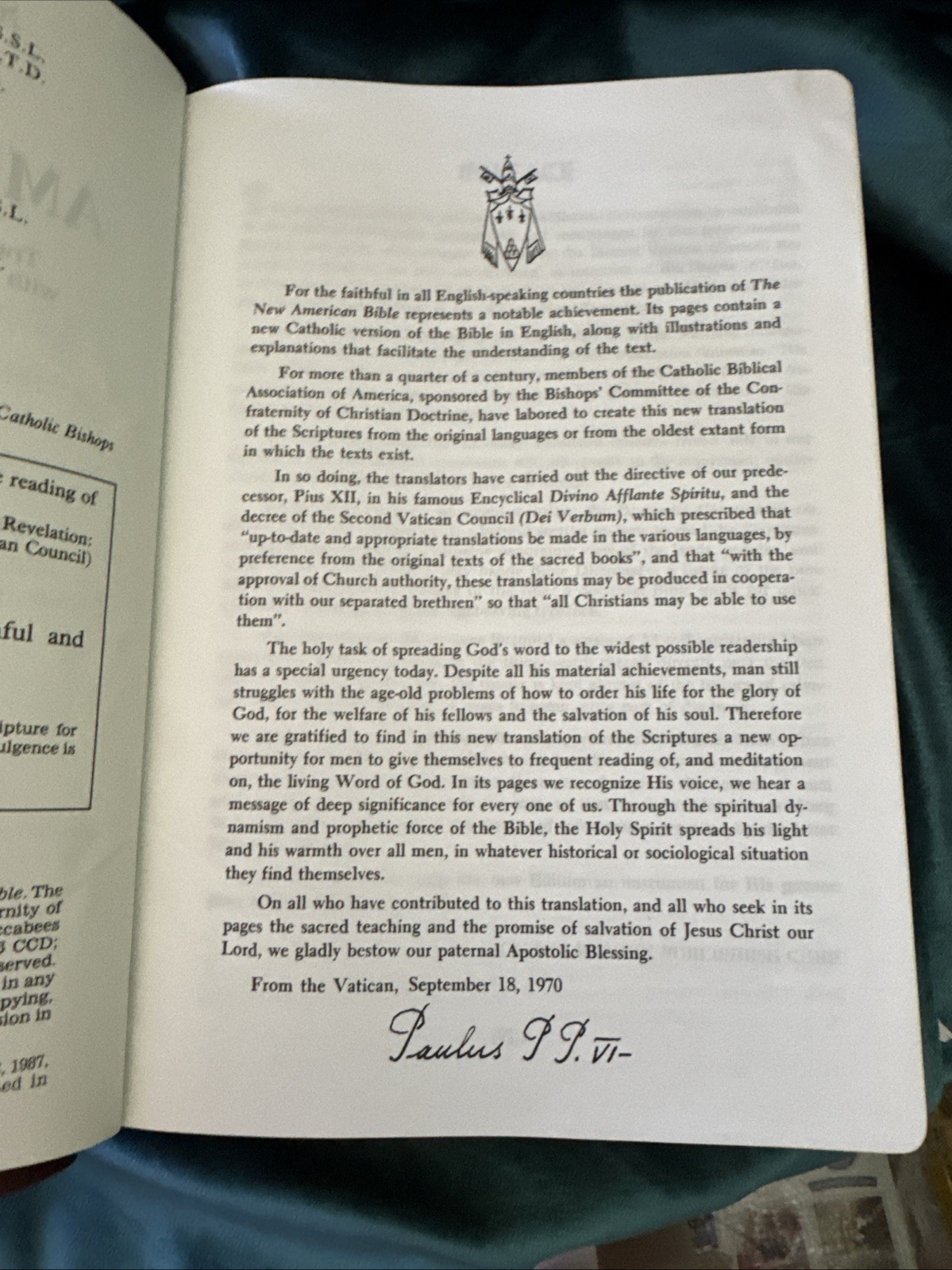 The New American Bible Saint Joseph Edition, Large Type, Illustrated 1992