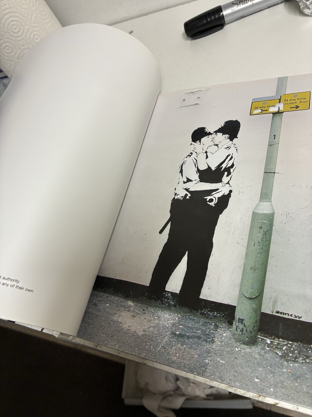 Wall and Piece Banksy Hardcover 2005 Century UK Street Art Graffiti Book