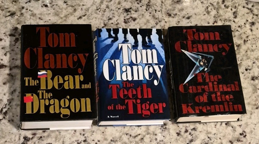 Tom Clancy Novels Bundle (Lot of 3)