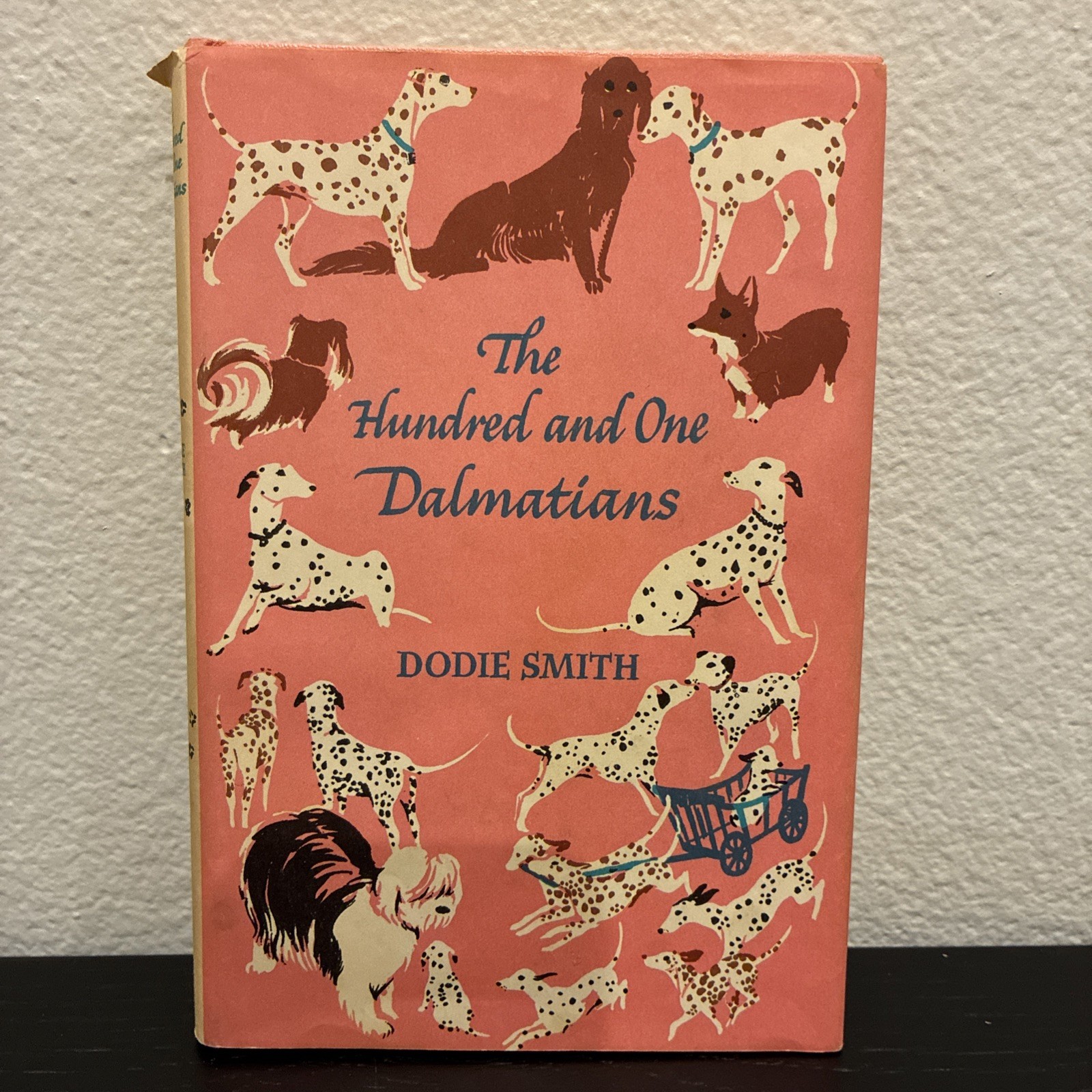 The Hundred and One Dalmatians – Dodie Smith – 1957 Book Club Edition – HCDJ