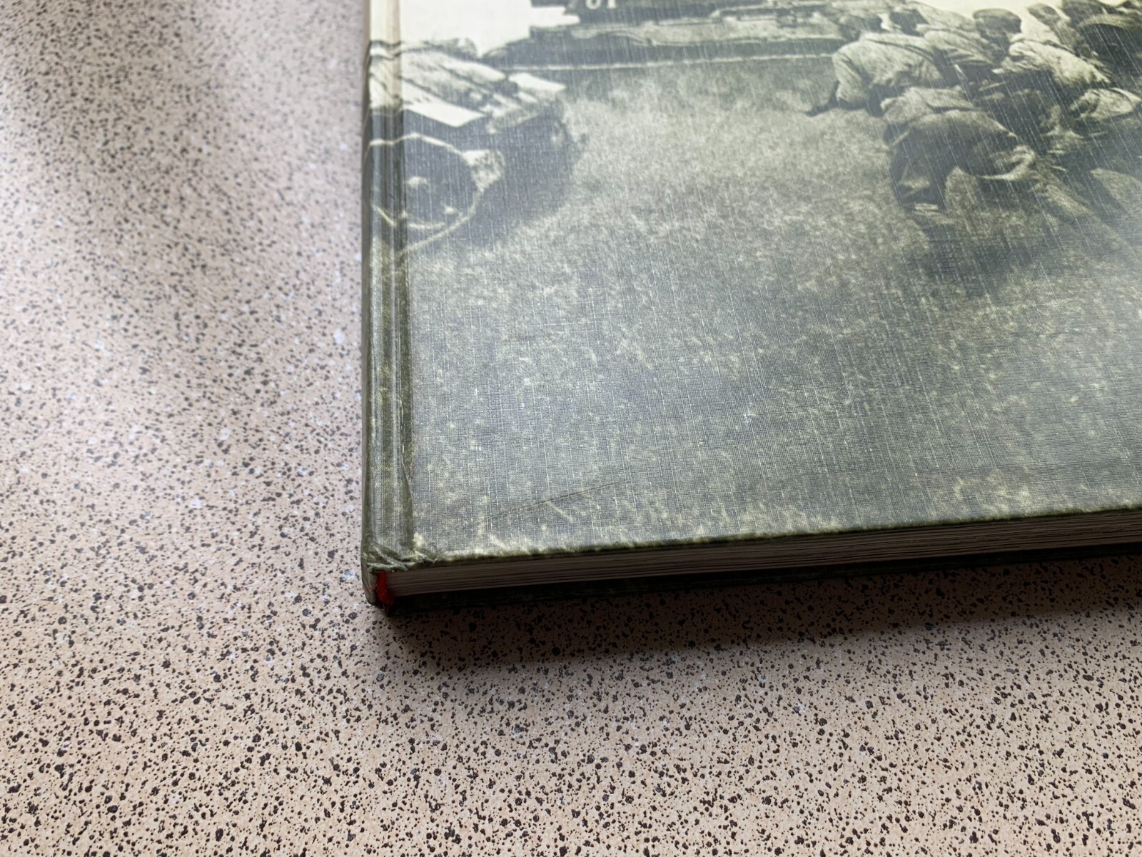 Book photo album “Great Patriotic War 1941-1945”. 1982 28cm by 21cm, 392 pages.