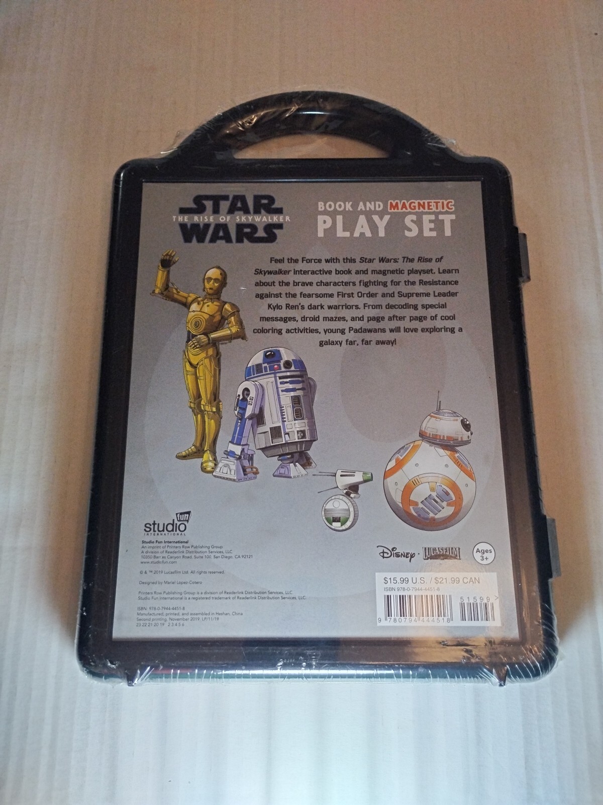 Star Wars The Rise of Skywalker 23 Magnet Playset Activity Book New Sealed