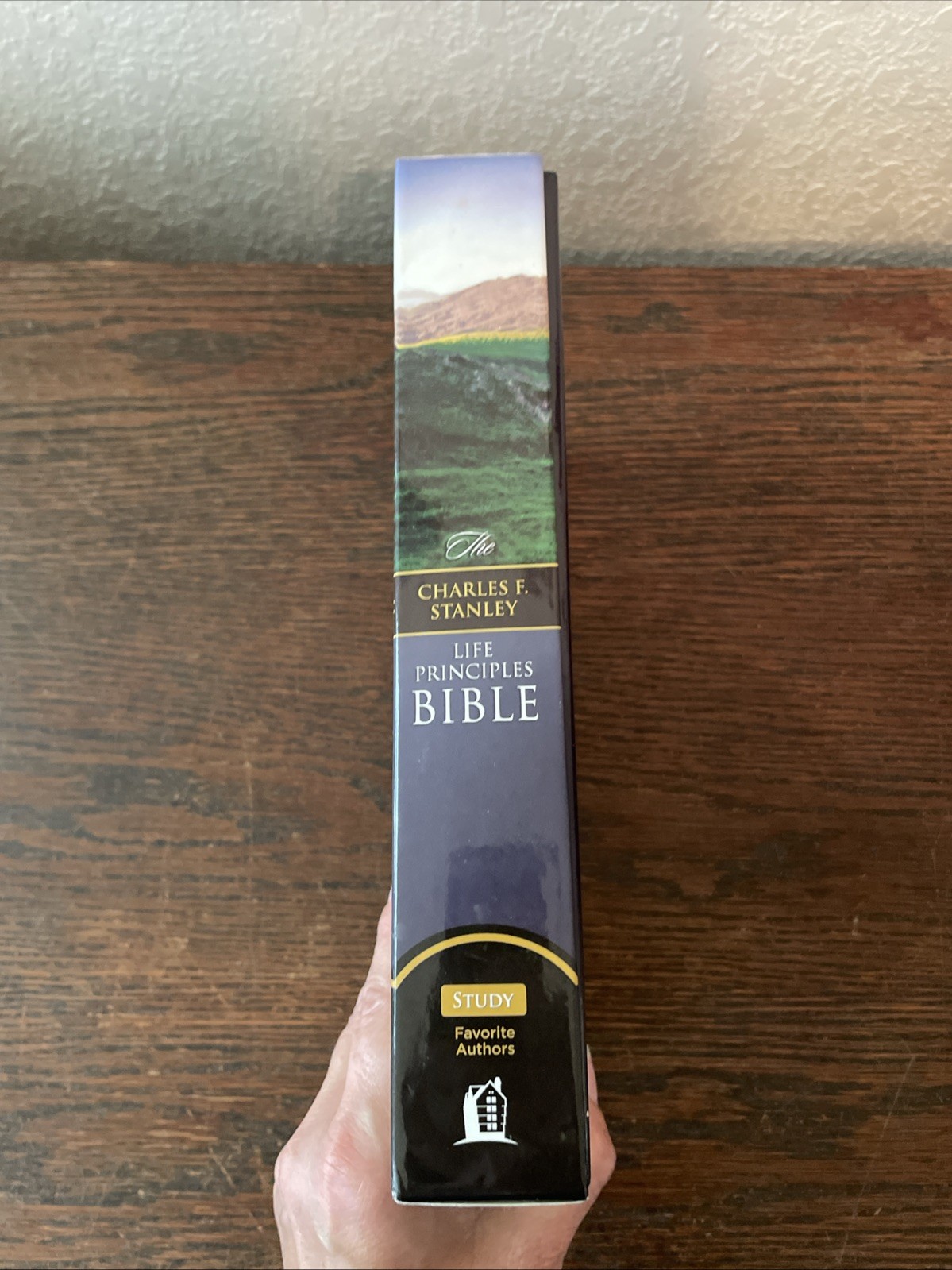 Charles F. Stanley Life Principles Bible NKJV Indexed Leather Burgundy 2005