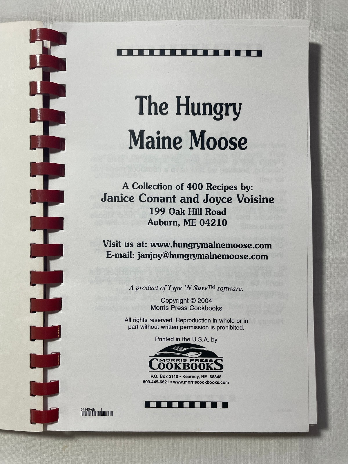 The Hungry Maine Moose Cookbook (Morris Press 2004) Plastic-comb PB