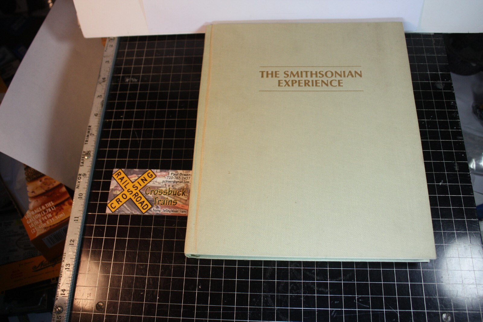 The Smithsonian Experience by The Smithsonian Institution 1977 256 pgs (080864)