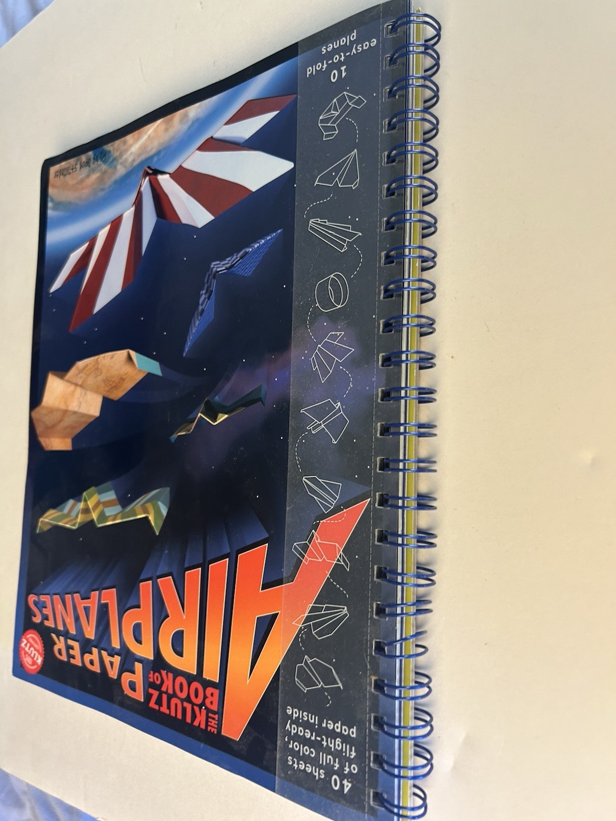 The Klutz Book of Paper Airplanes for Kids 40 sheets Age 7 plus