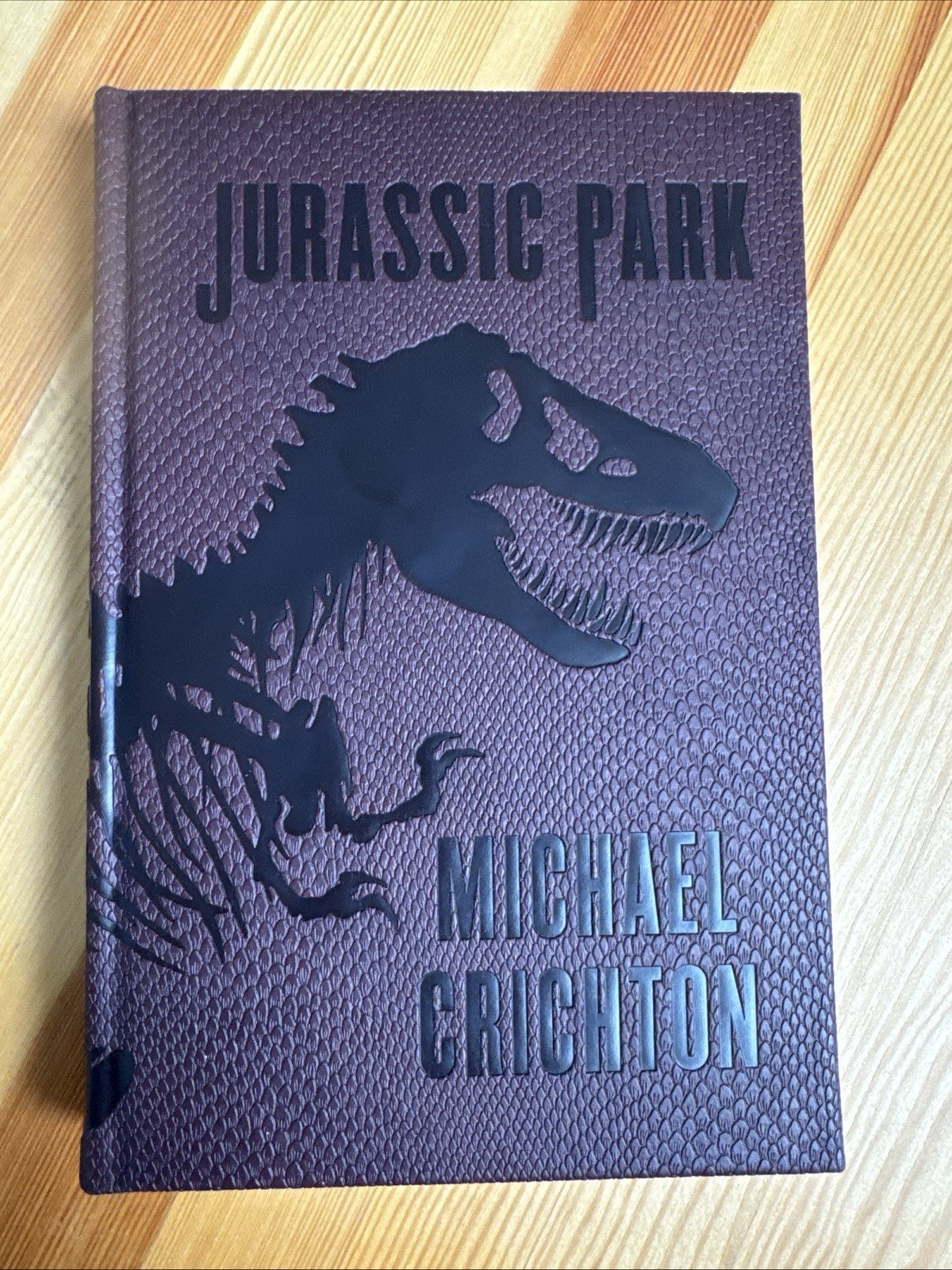 Jurassic Park By Michael Crichton Deluxe Faux Leather Dinosaur Skin Edition New