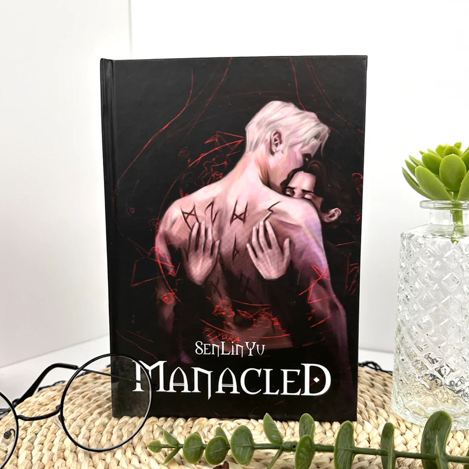 Manacled Book – Deluxe 3-Volume Edition with Illustrations -02