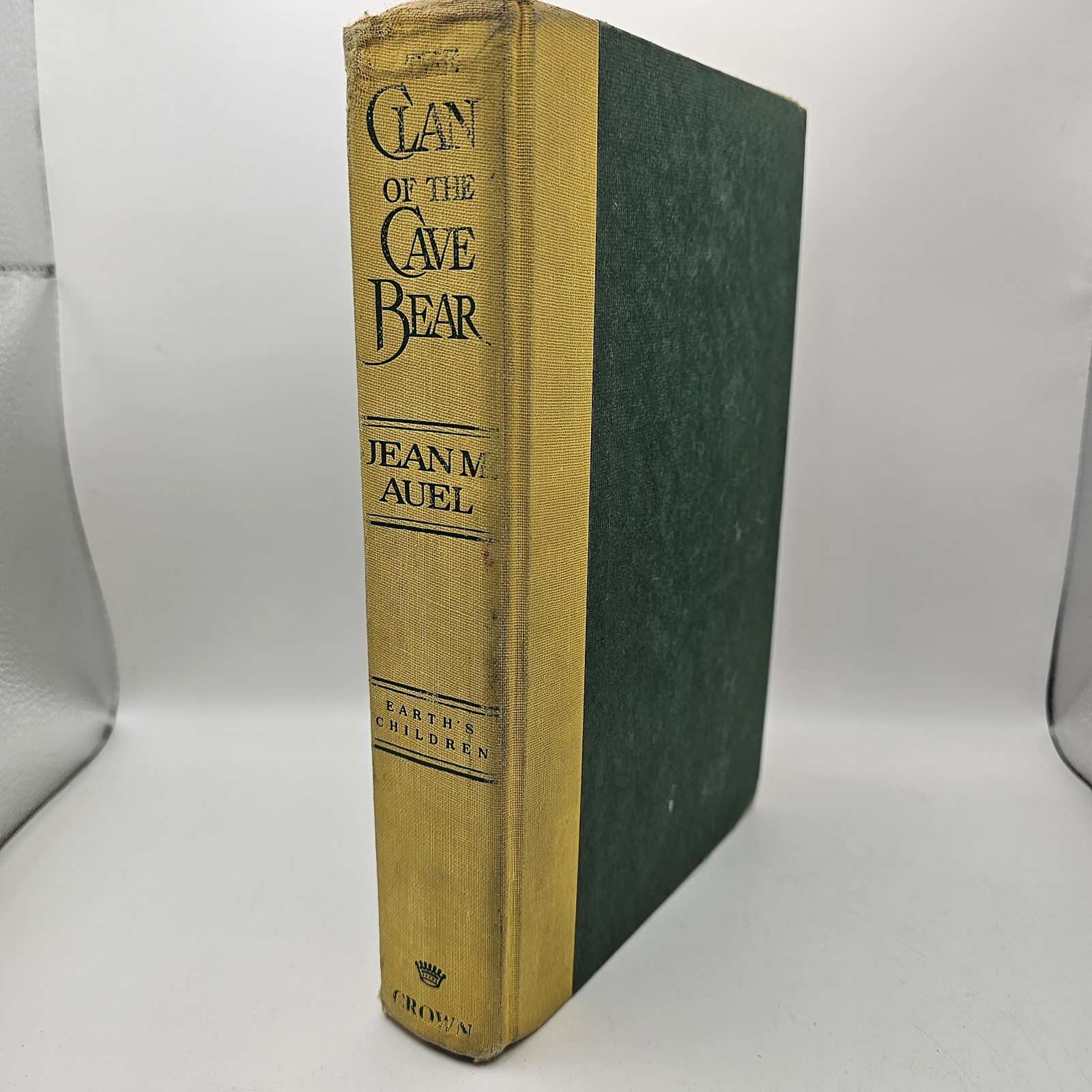 Clan of the Cave Bear Books 1, 3, 4 Jean M. Auel (HCDJ) All 1st Edition