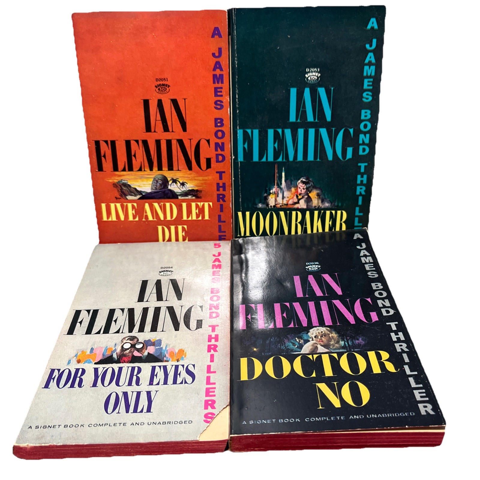 Lot of 4 VTG 1960 60s Ian Fleming James Bond 007 Signet Paperback Red Edge Pages