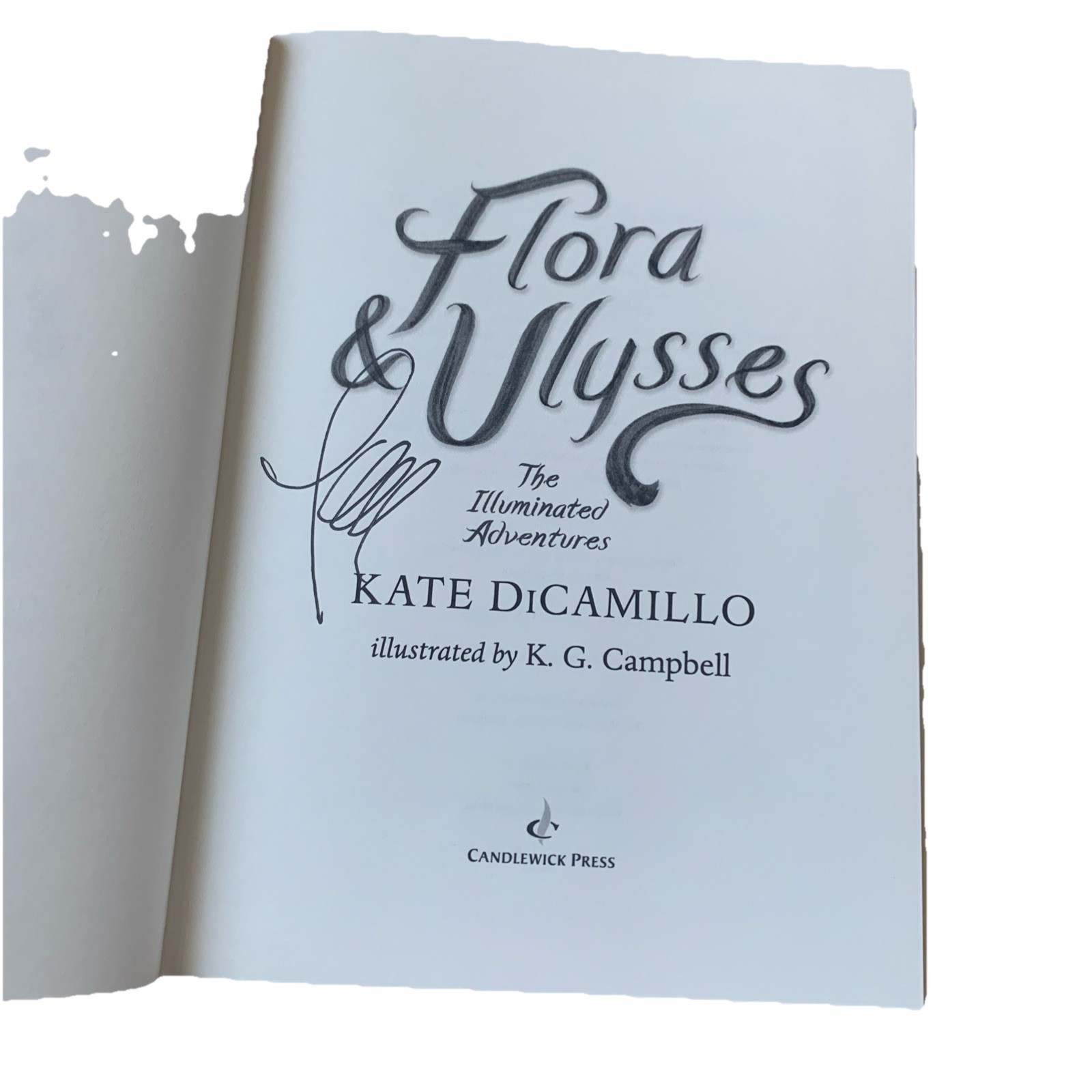 Signed -Flora and Ulysses: The Illuminated Adventures – Hardcover – VERY GOOD