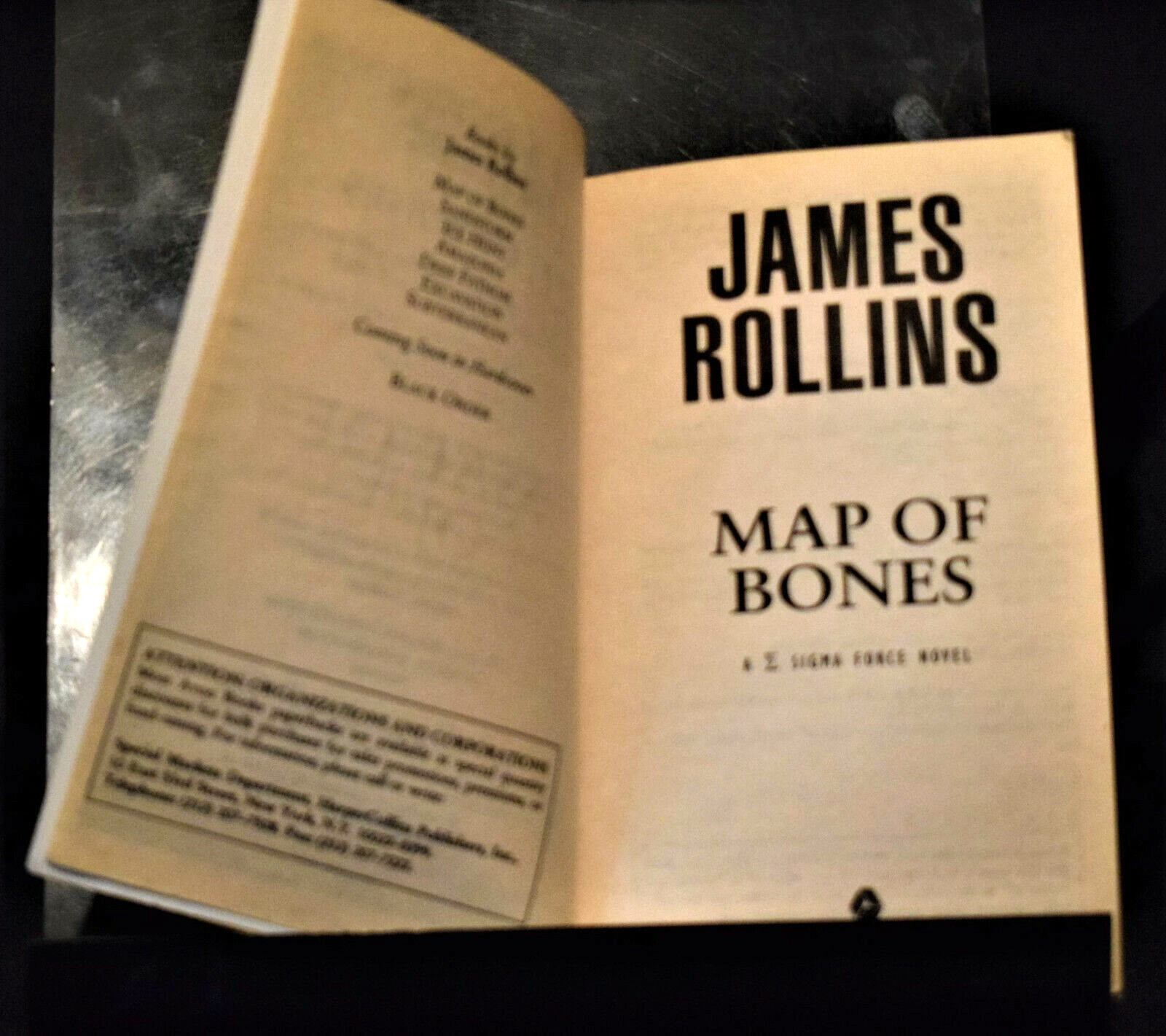 Map of Bones by James Rollins (Sigma Force Novel) ~ 540 pages (2006) Paperback