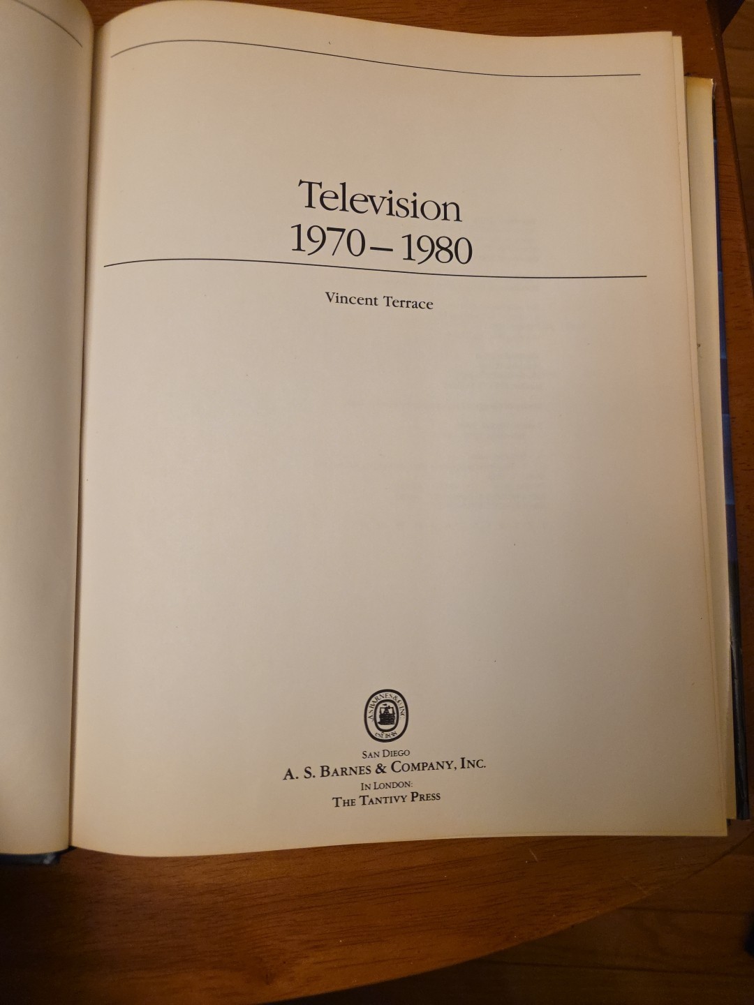 TELEVISION 1970-1980 by Vincent Terrace Tantivy Hardback 322 Pages RARE