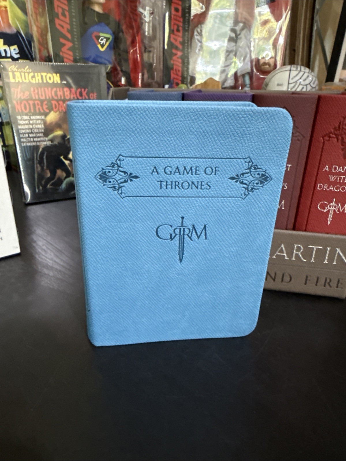 A Game of Thrones: A Song of Ice and Fire Leather-Cloth 5-Book Set George Martin