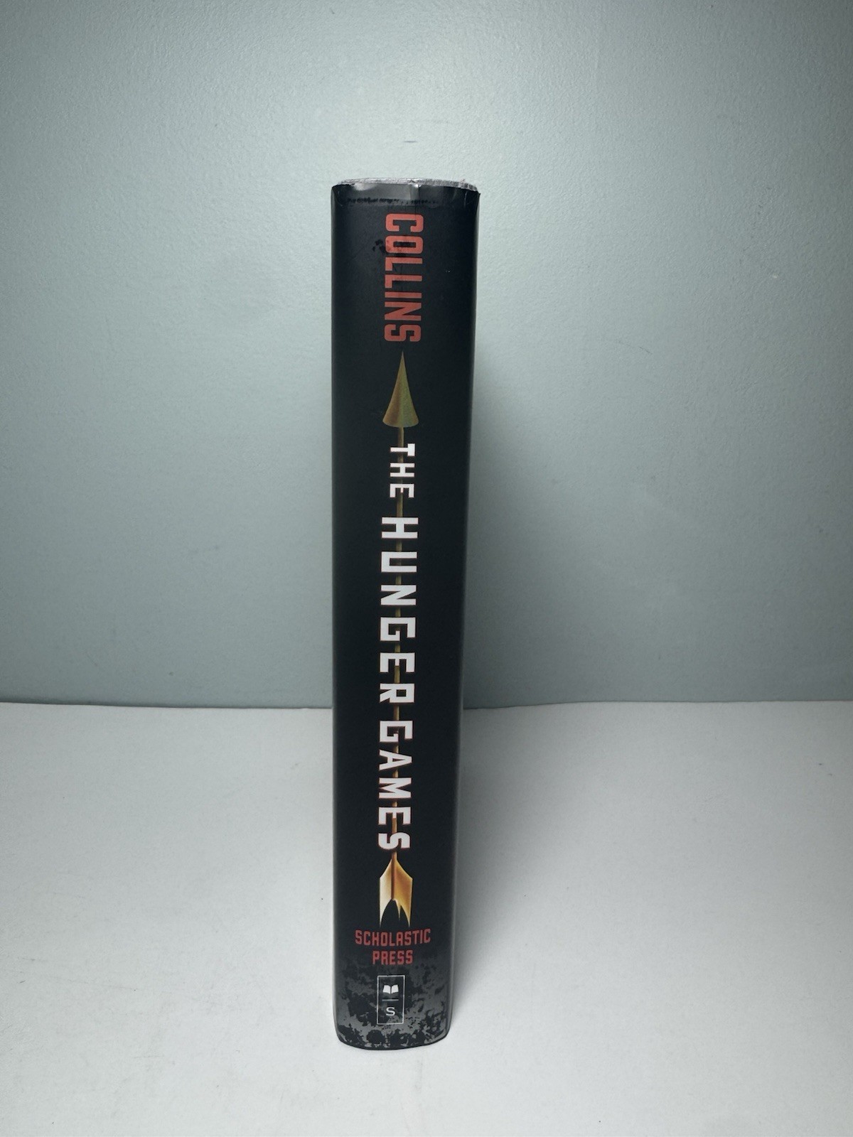 Hunger Games 1st Edition October 2008 Suzanne Collins Hardcover w/ Dust Jacket