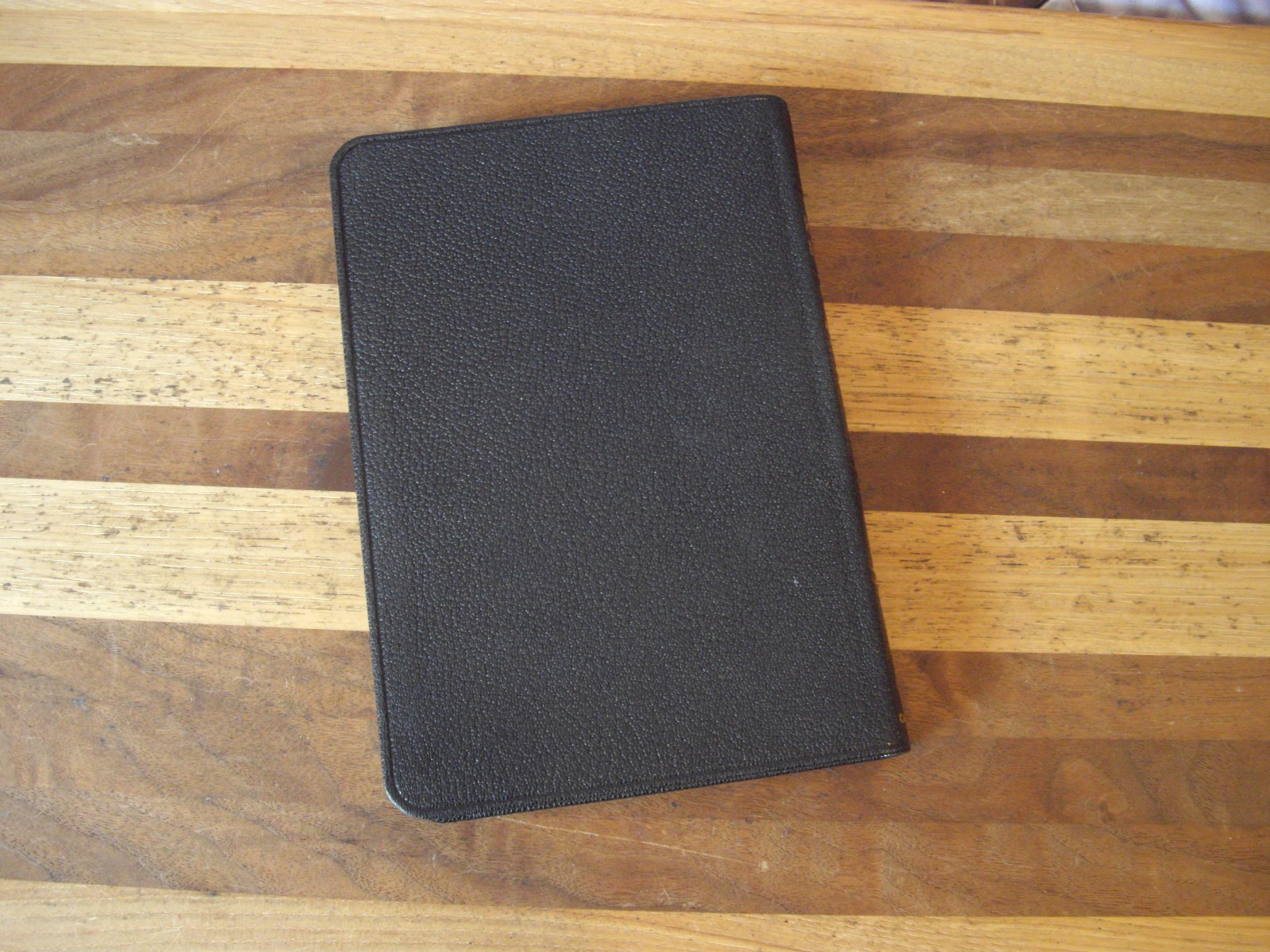 Cambridge Black Genuine Goatskin Leather Pitt Minion KJV Reference Bible