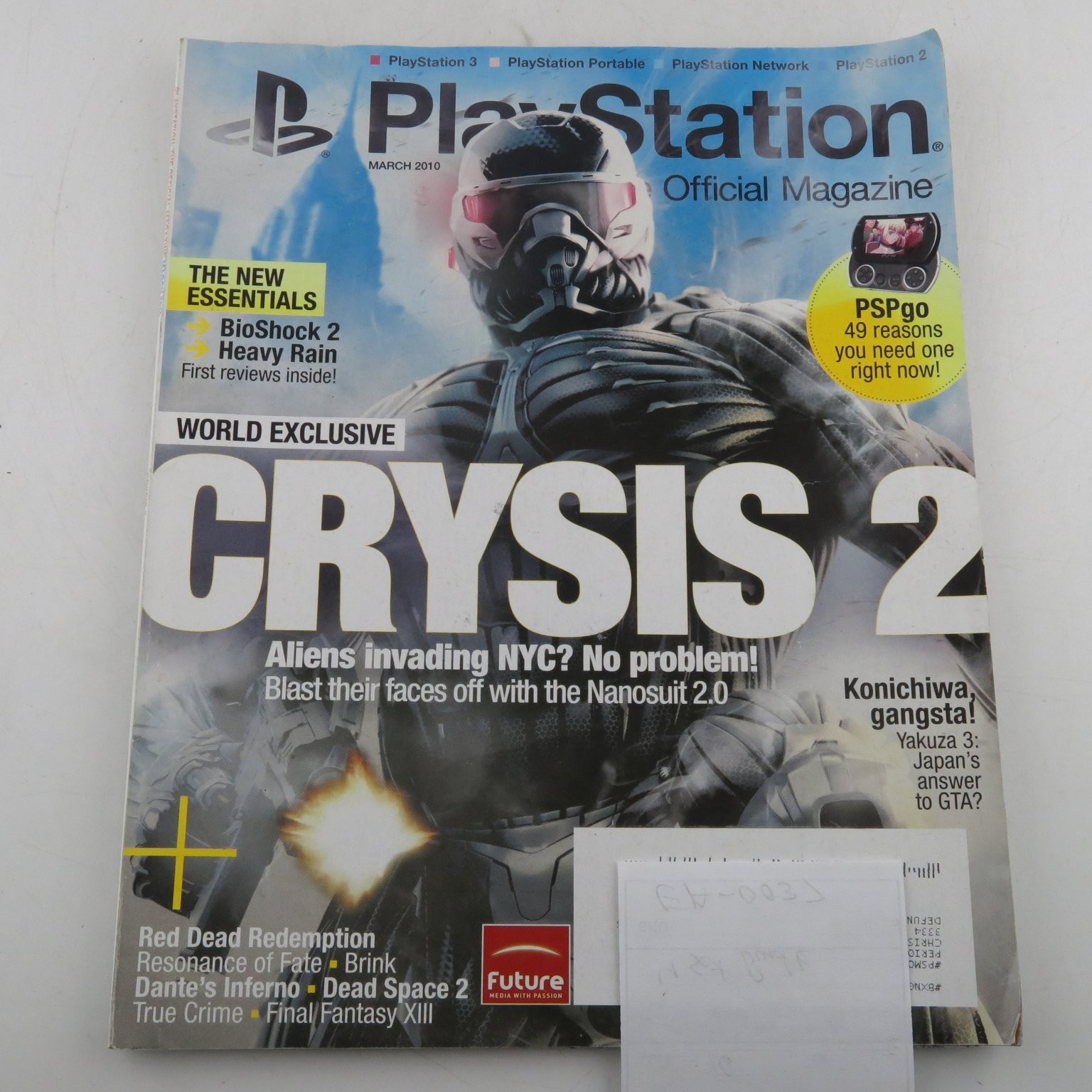 PlayStation Official Magazine Lot 5 Issues Uncharted 2 Crysis God of War III