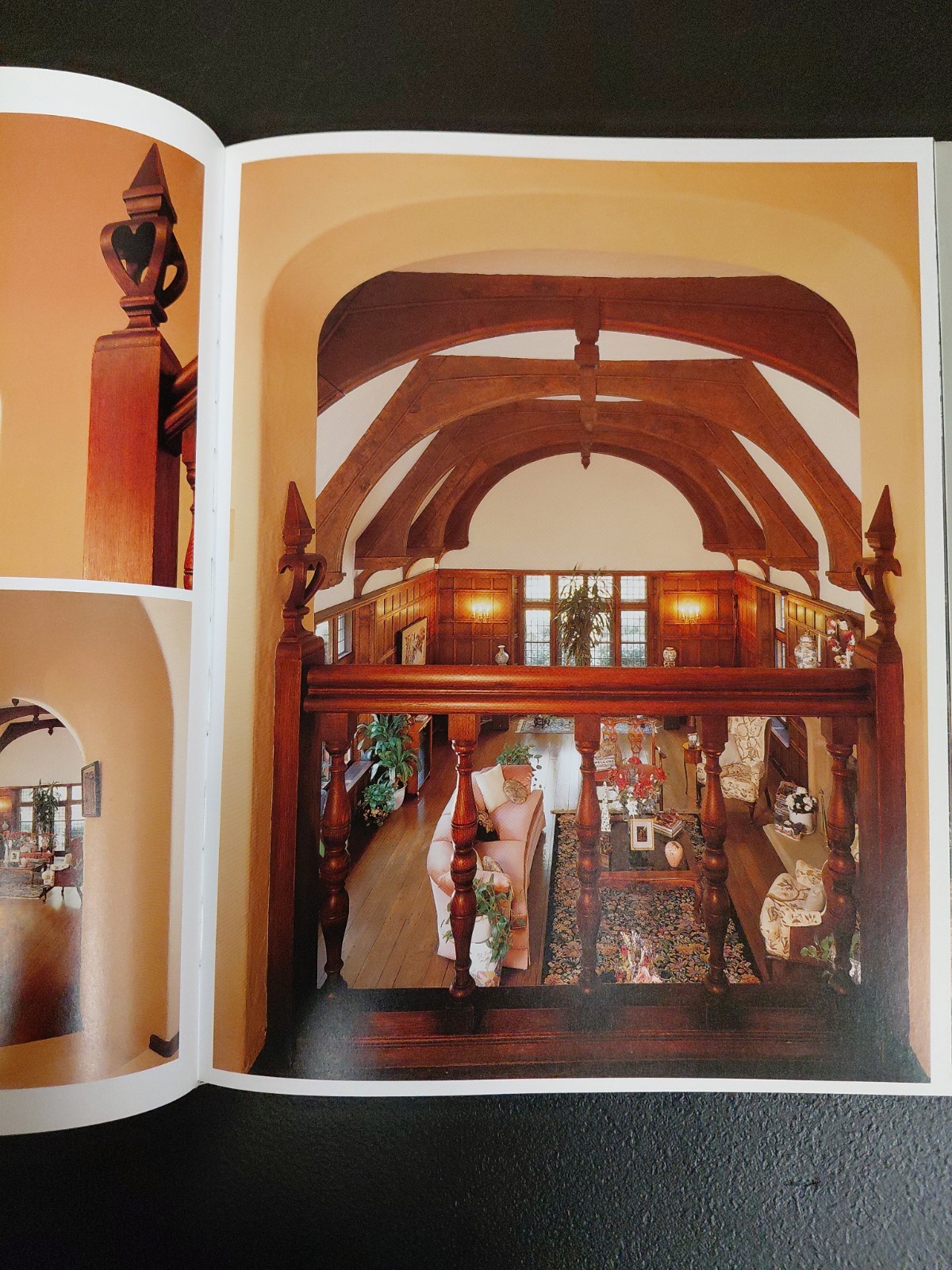 Tudor Style: Tudor Revival Houses in America from 1890 to the Present – Lee Goff