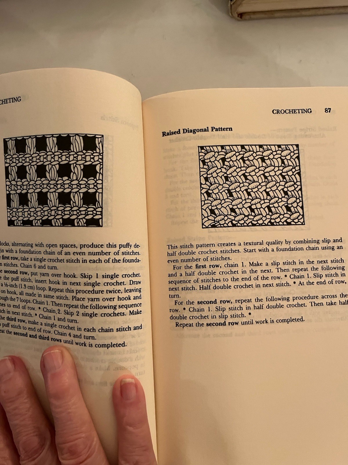 VTG 1979 1st Ed The Complete Encyclopedia of Stitchery Mildred Graves Ryan