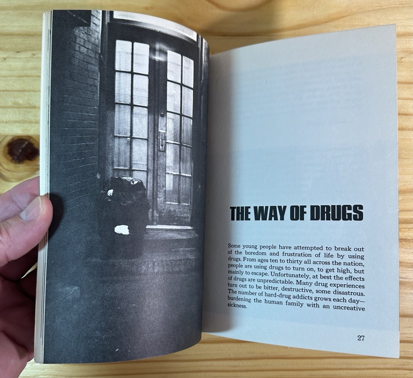 *GETTING HIGH NATURALLY (YOUTH WORLD SERIES) Copyright 1971 By Louis M Savary*