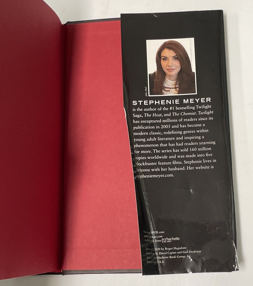 The Twilight Saga Midnight Sun Hardcover First Edition Printing