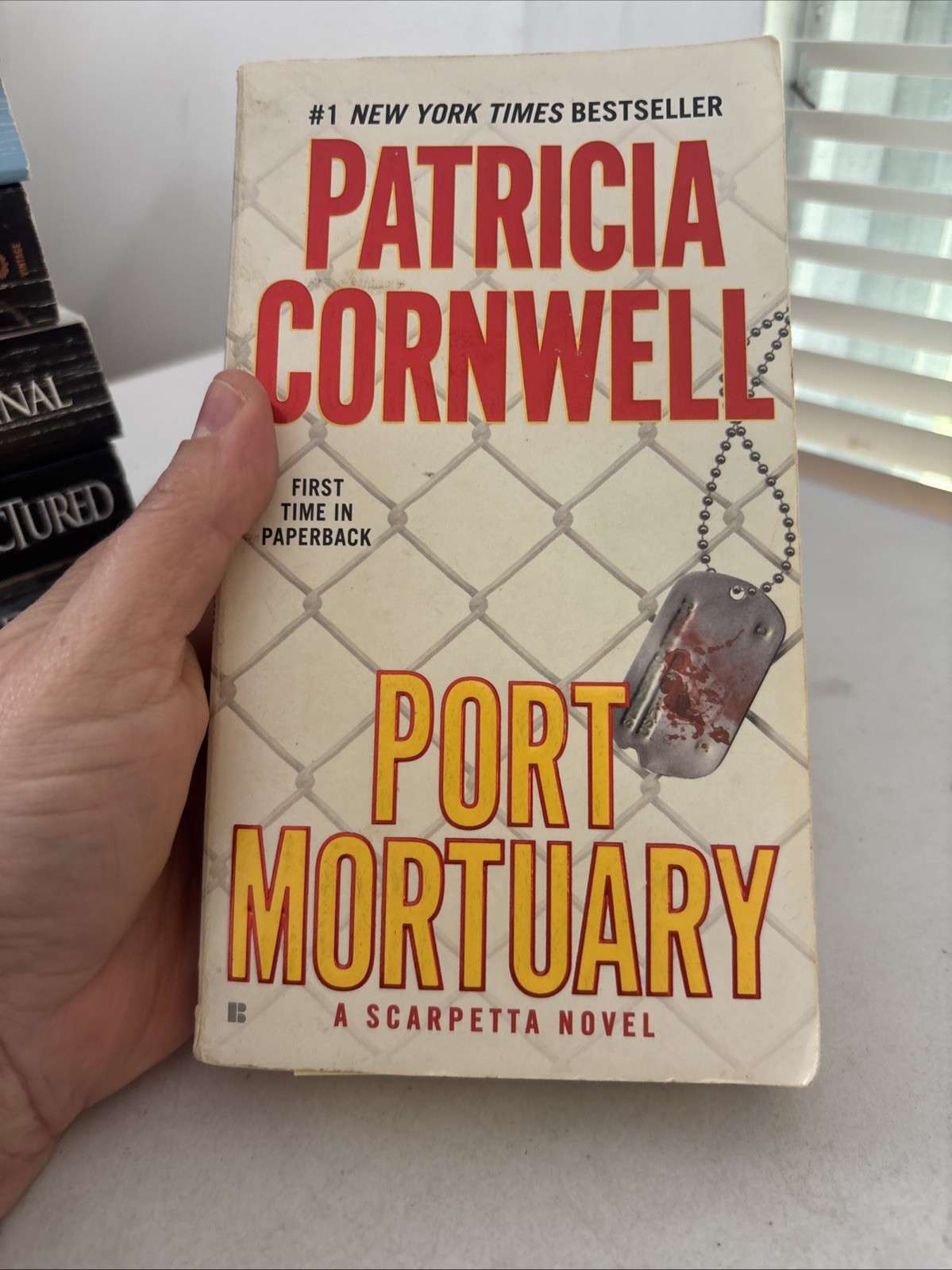 Lot of 10 – Mystery and Thrillers – Mixed Authors – FREE SHIPPING