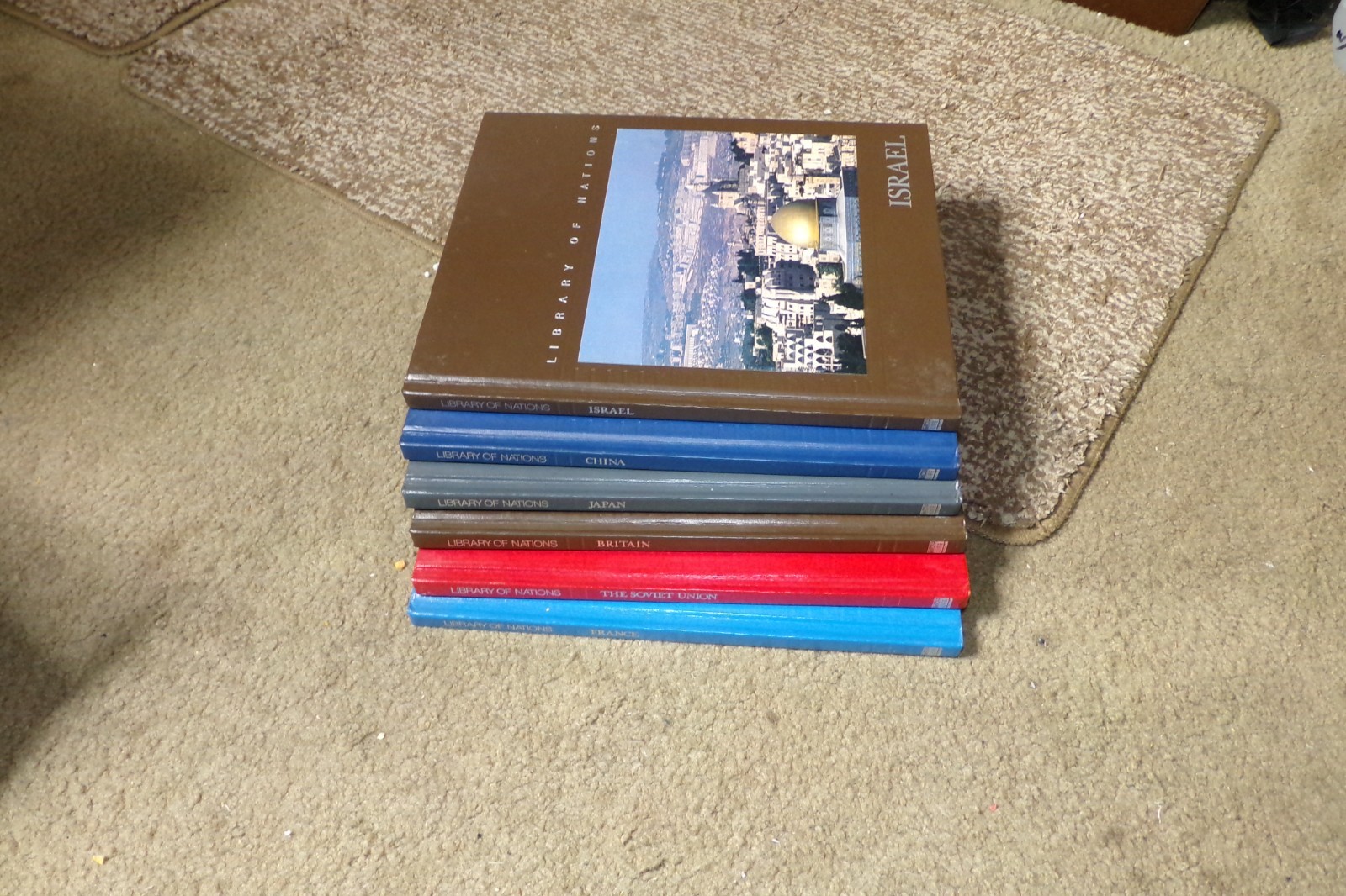 LIBRARY OF NATIONS – 6 BOOK SET