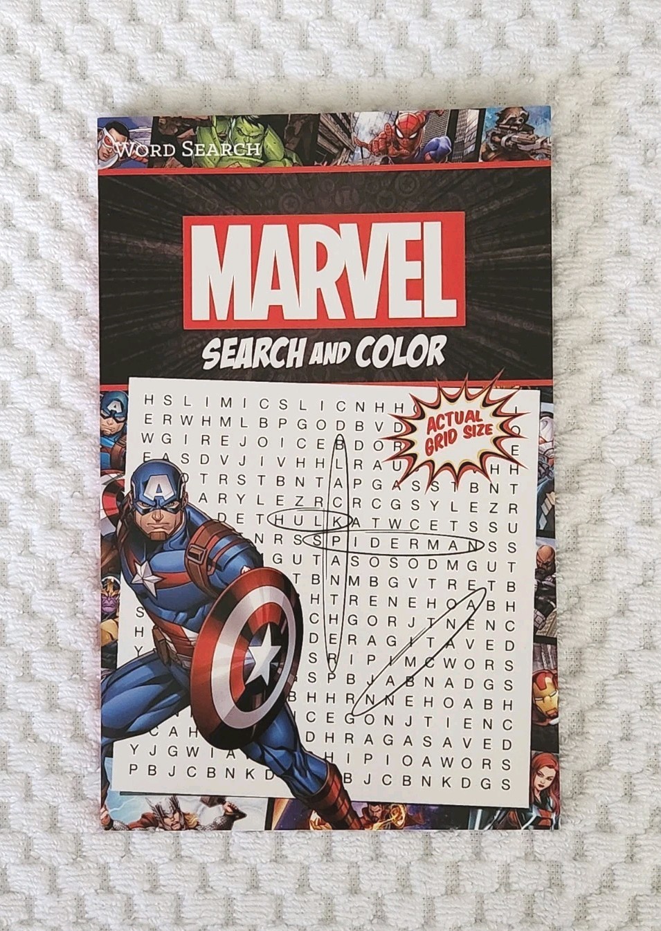 Dreamtivity Marvel Search & Color, 2025, Captain America Word Search;Magic Towel