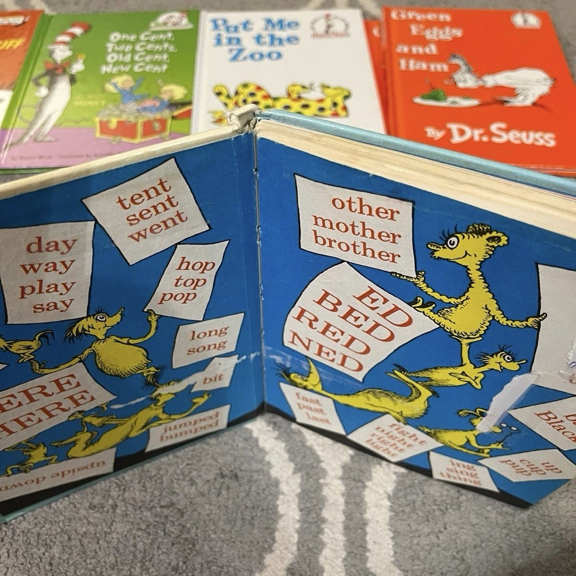 Huge Lot of 38 Dr. Seuss Beginner Books Children’s Books